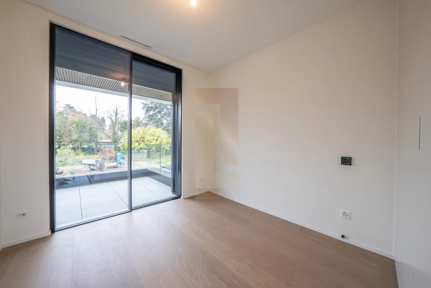 Beautiful turnkey villa with swimming pool - Photo 11 of 13