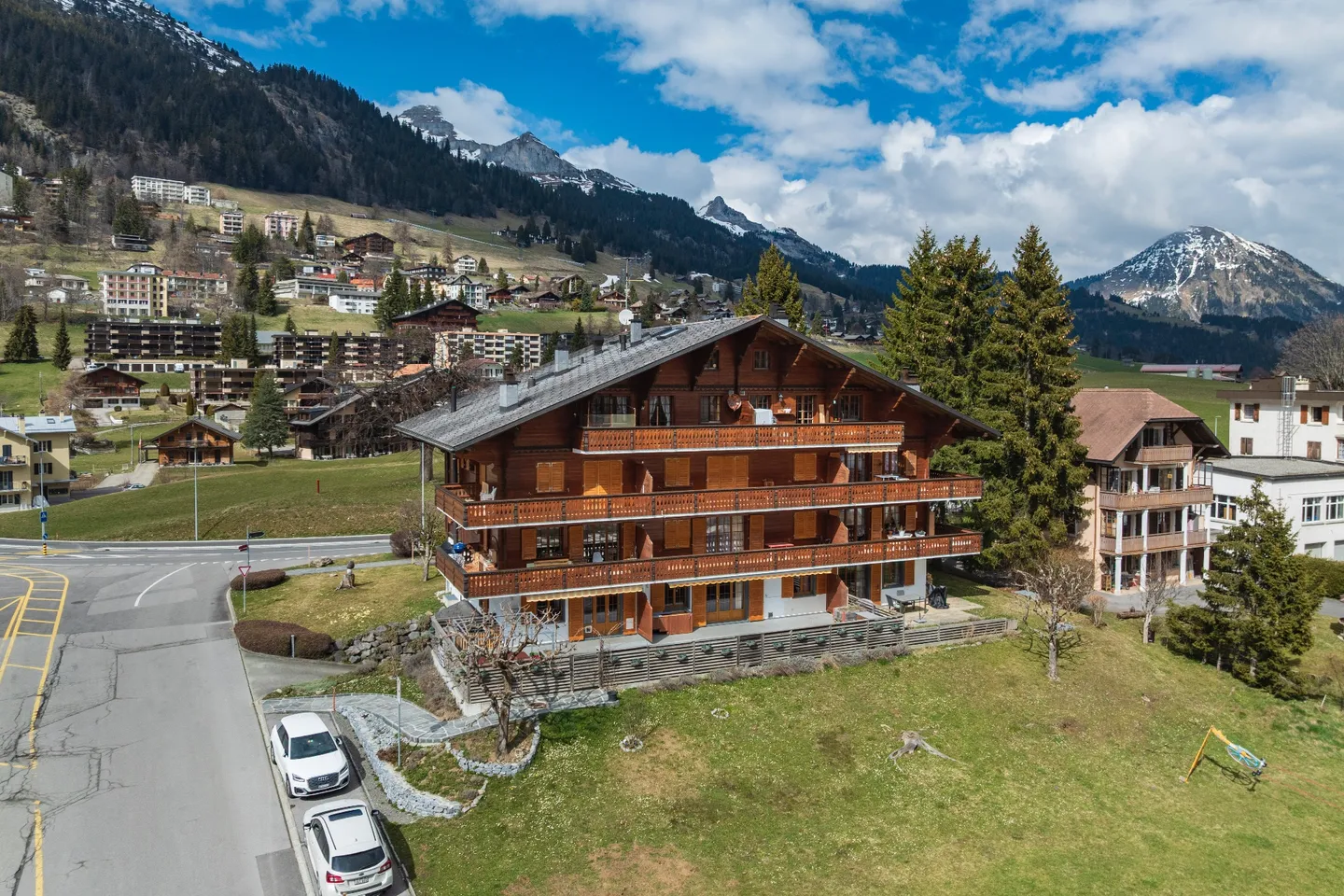 Duplex-Wohnung mit Innenparkplatz in Leysin - Foto 9 von 9