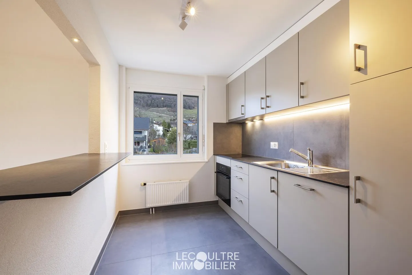 Ollon VD - 2.5 Zimmerwohnung mit Parkplatz - EXKLUSIV - Foto 3 von 6