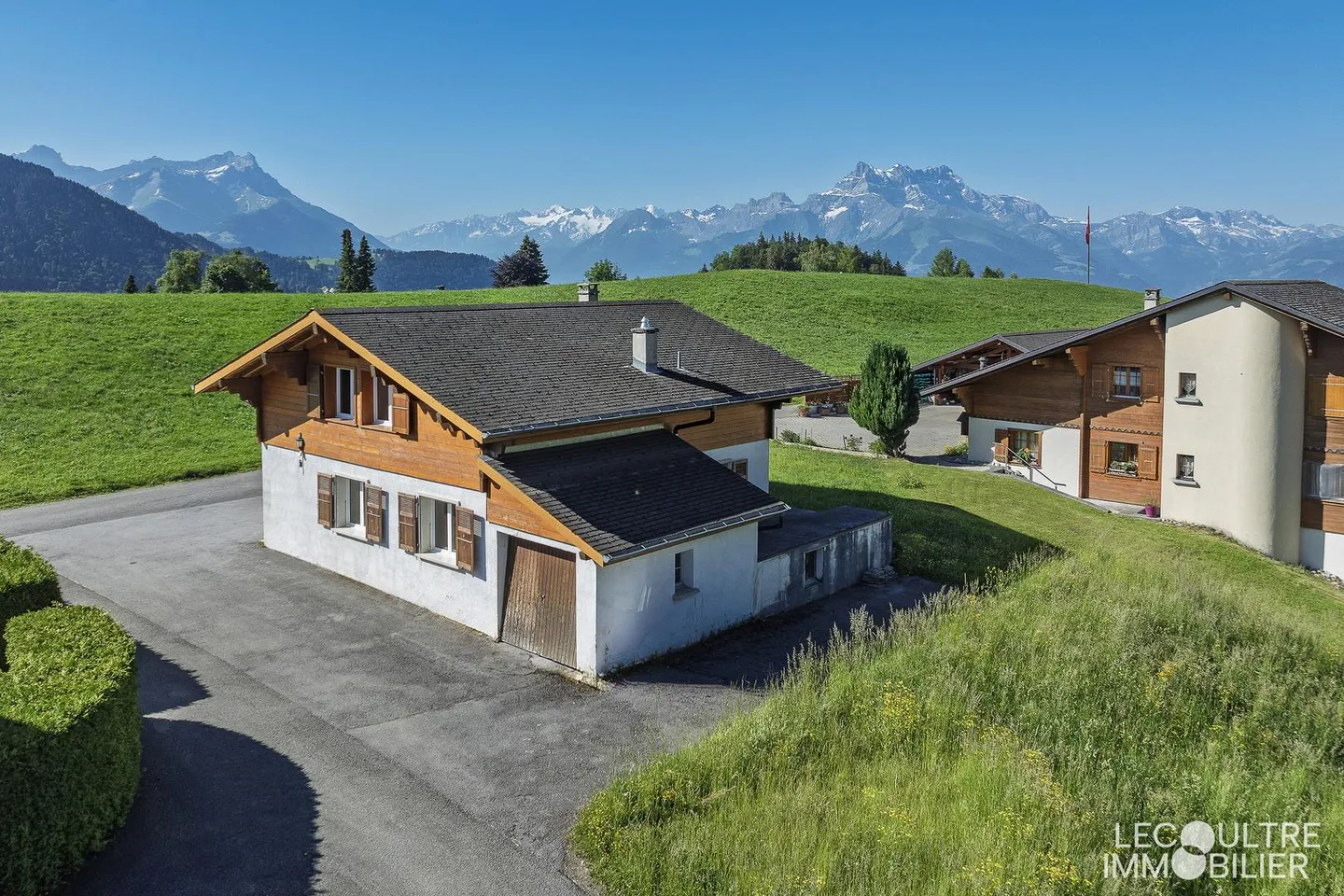 Leysin - Individuelles Chalet mit 4,5 Zimmern in begehrter Lage - Foto 1 von 9