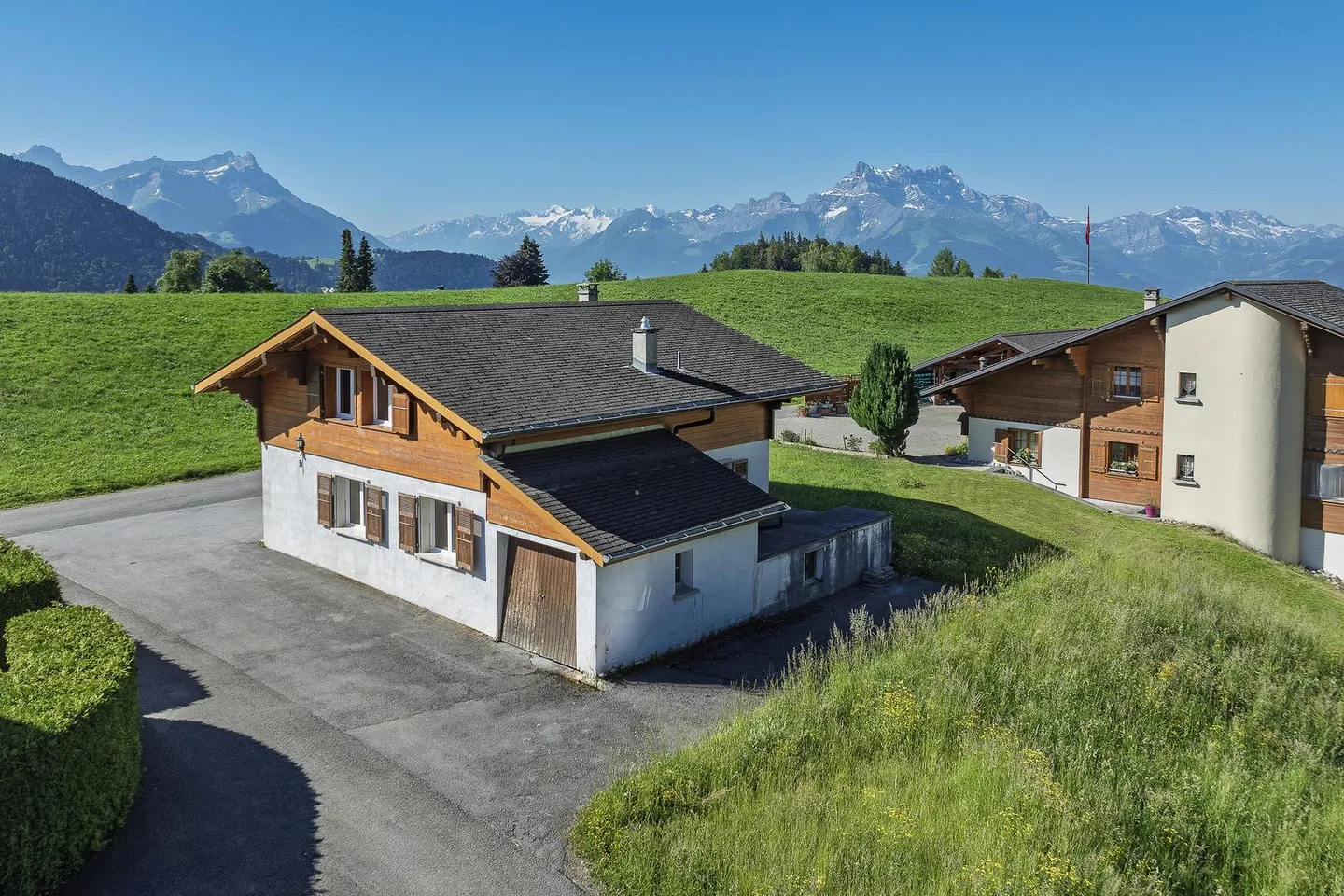 Chalet avec Vue Alpestre Époustouflante - Photo 2 sur 10