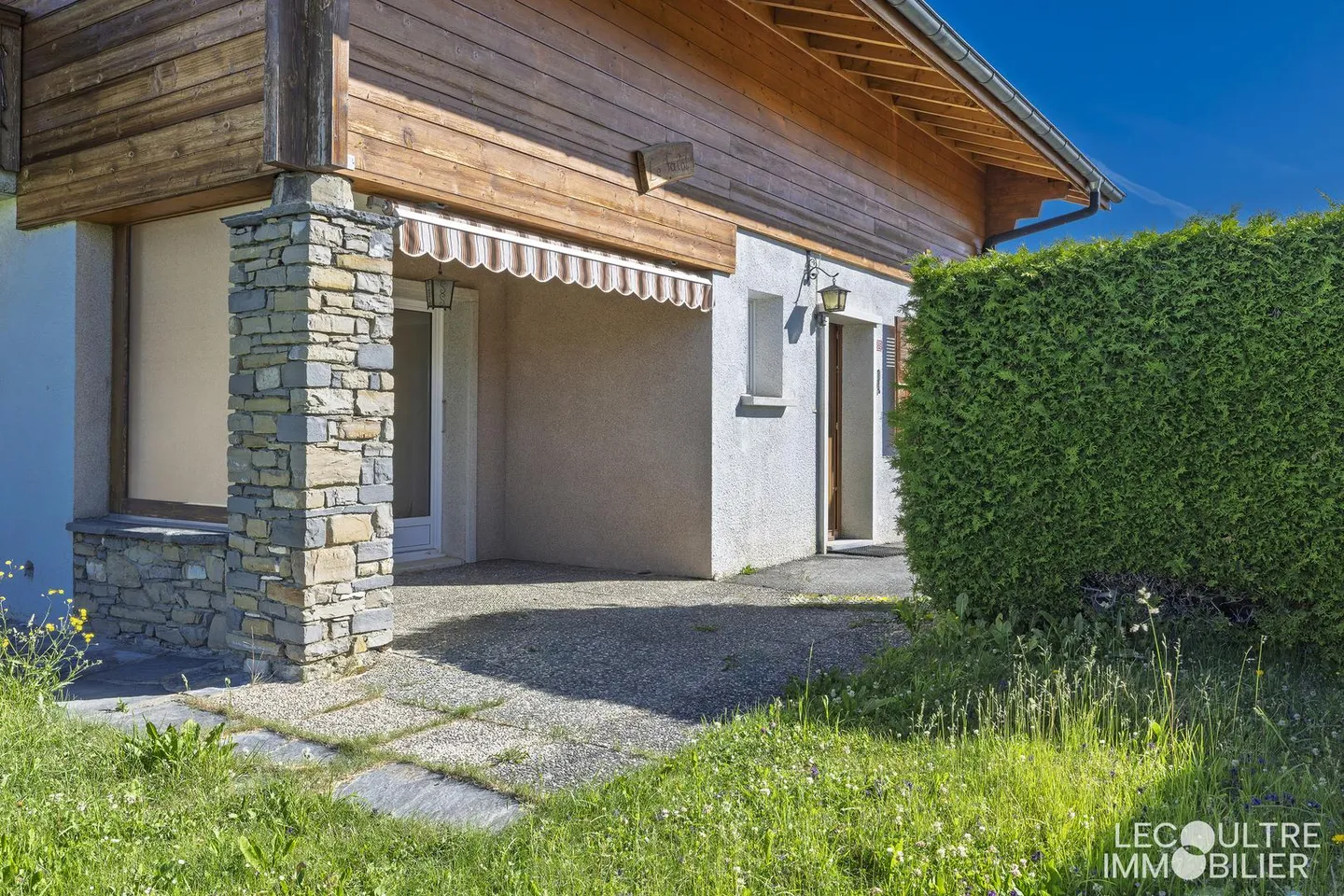 Leysin - Individuelles Chalet mit 4,5 Zimmern in begehrter Lage - Foto 4 von 9