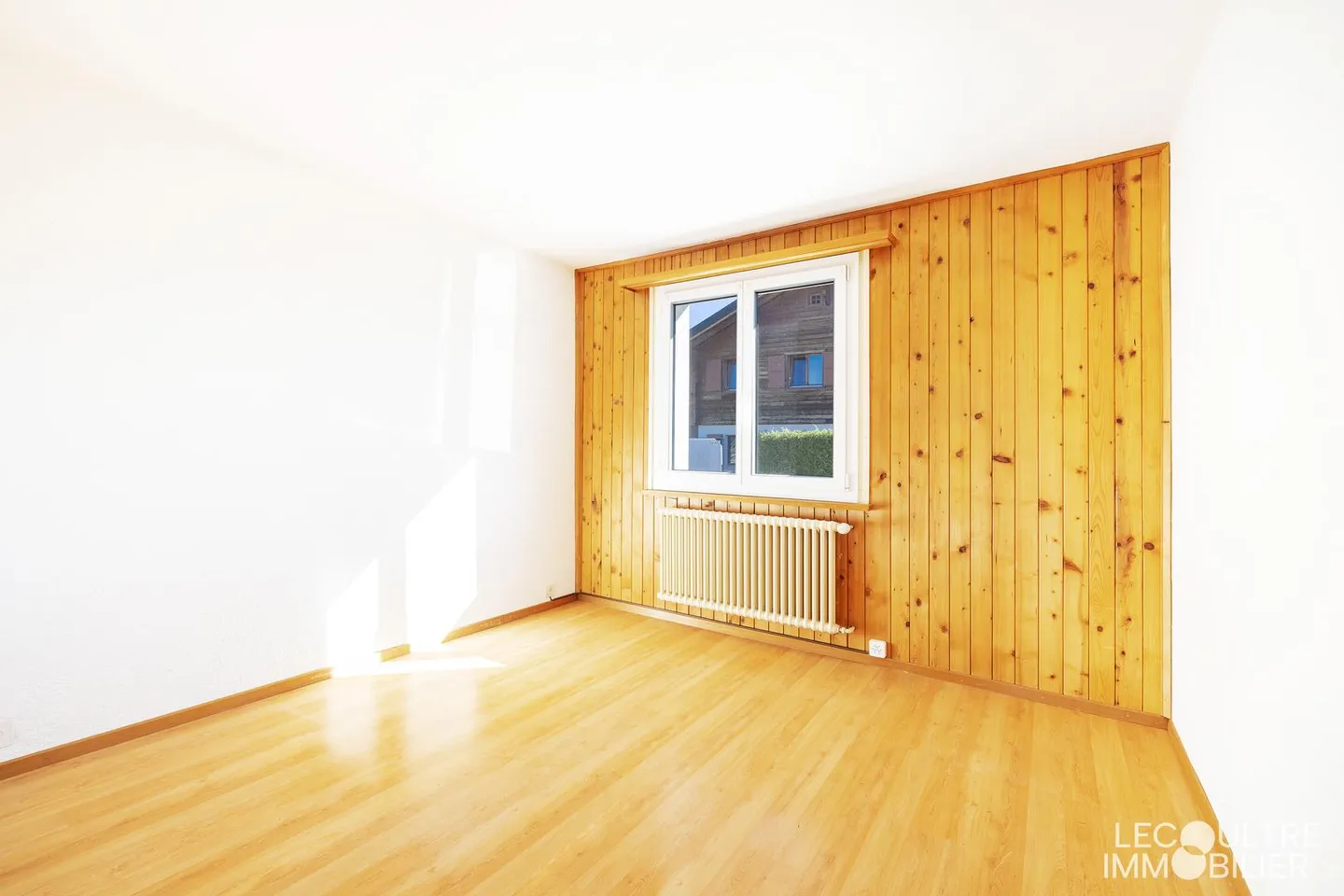 Leysin - Individuelles Chalet mit 4,5 Zimmern in begehrter Lage - Foto 5 von 9