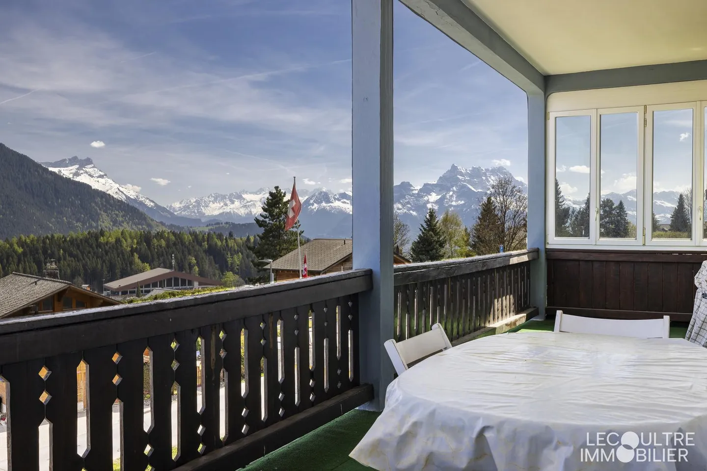 Leysin - 4.5-Zimmer-Wohnung mit 20 m2 Balkon - Foto 8 von 9