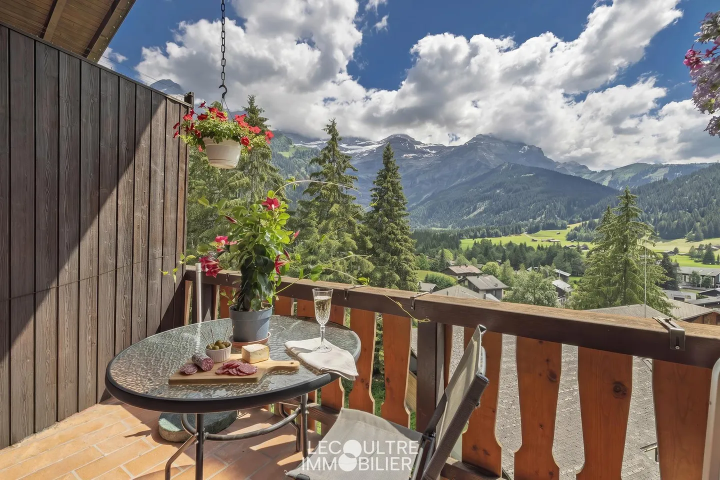 Attic apartment with 4.5 rooms - Les Diablerets - Photo 2 of 8