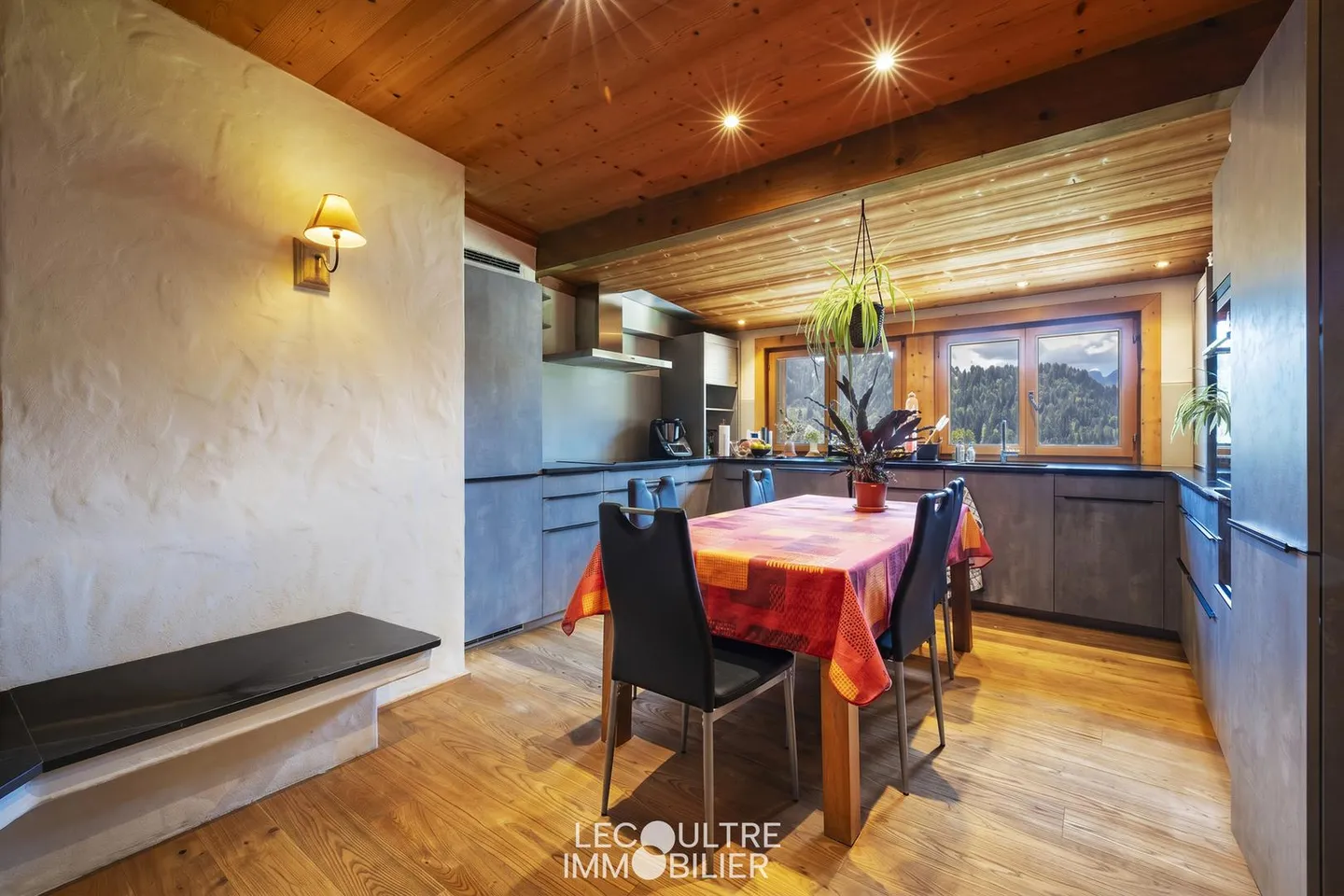 Attic apartment with 4.5 rooms - Les Diablerets - Photo 3 of 8