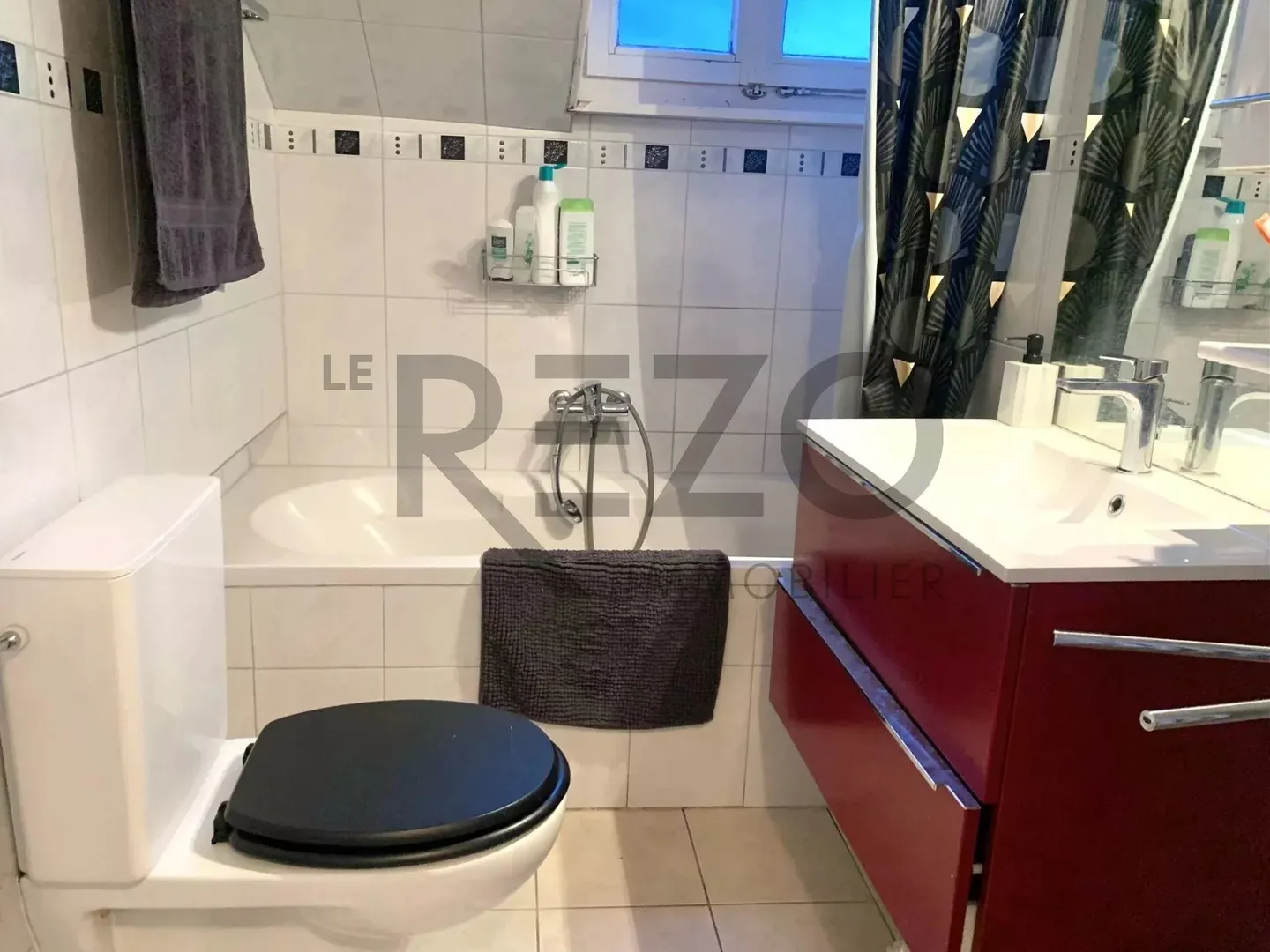 Affordable and Central - Photo 4 of 5