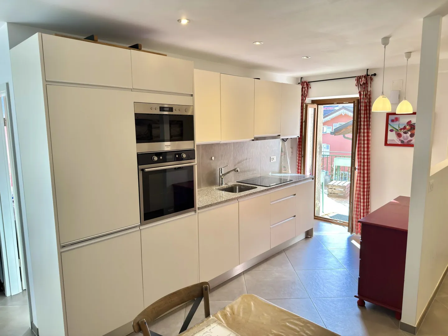 Appartement 2.5p meublé avec terrasse et balcon - Bramois, Sion. - Photo 5 of 13