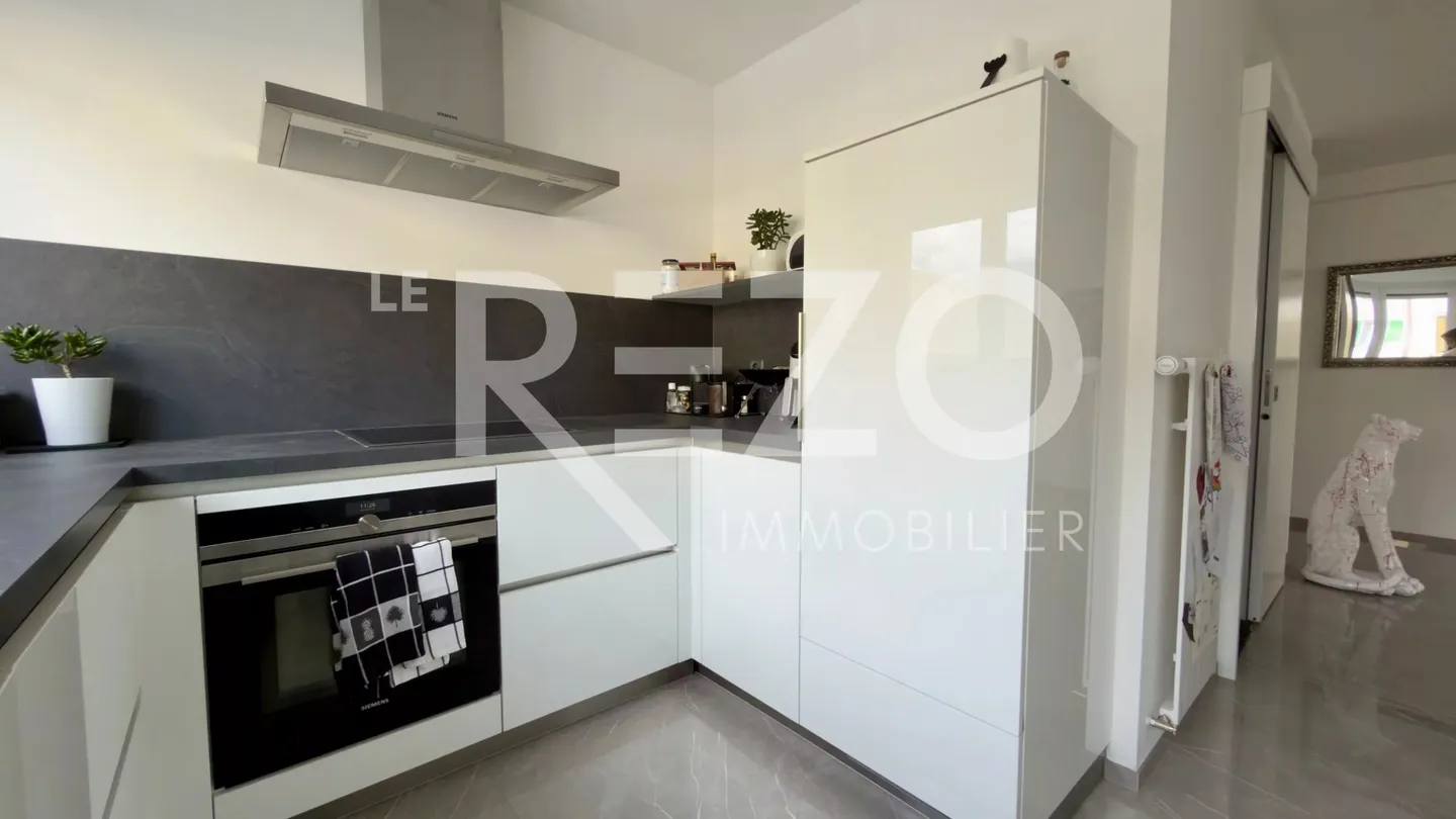 4,5-Zimmer-Wohnung mit großer Terrasse. Chippis. - Foto 7 von 13