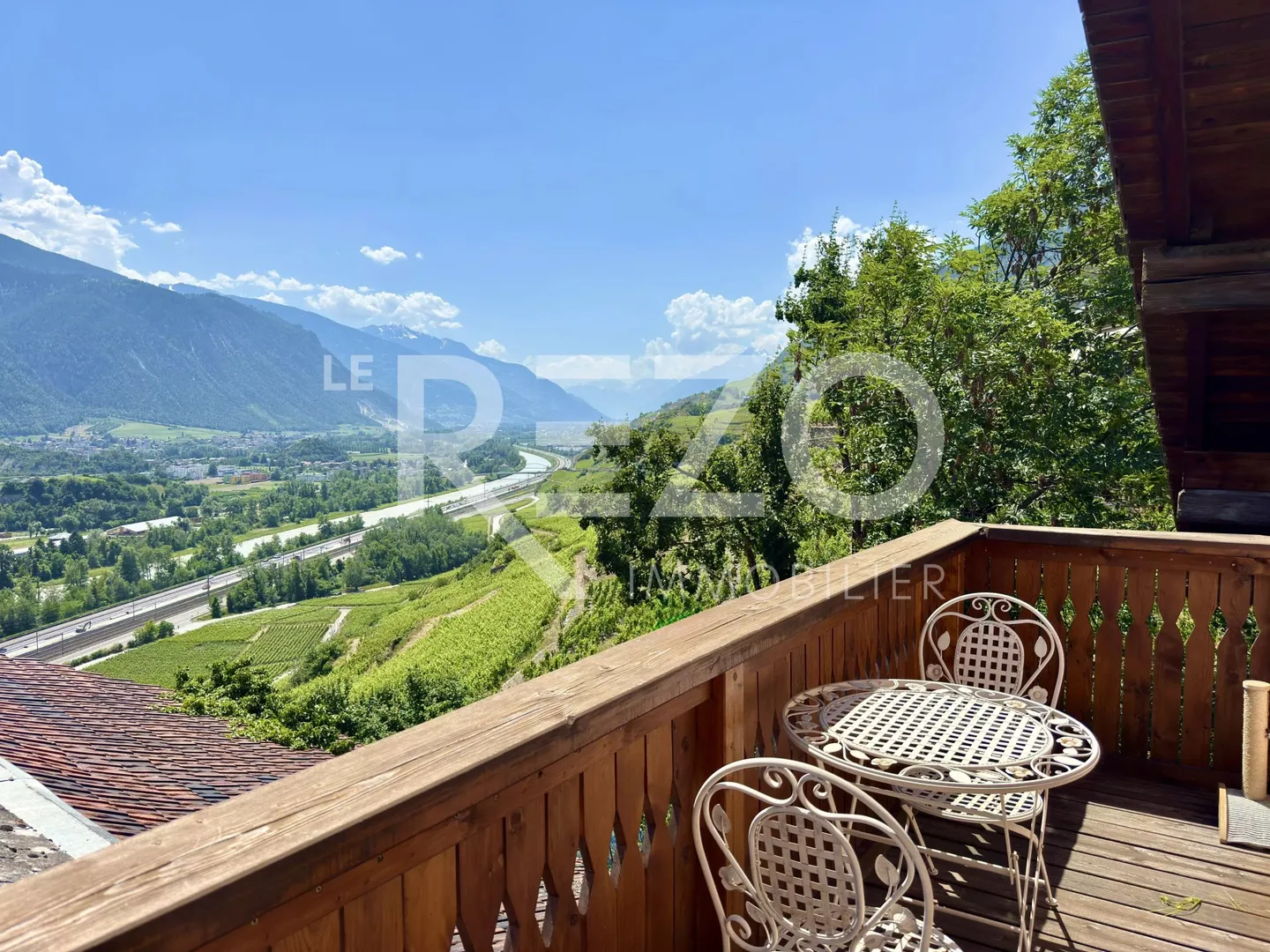 Casa di villaggio atipica con vista panoramica superba! Ollon, Cran-Montana, VS. - Foto 1 di 13