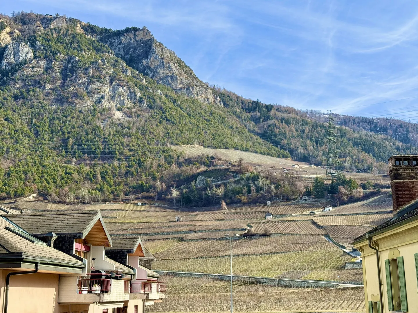 Appartement 2.5p meublé avec terrasse et balcon - Bramois, Sion. - Photo 4 of 13