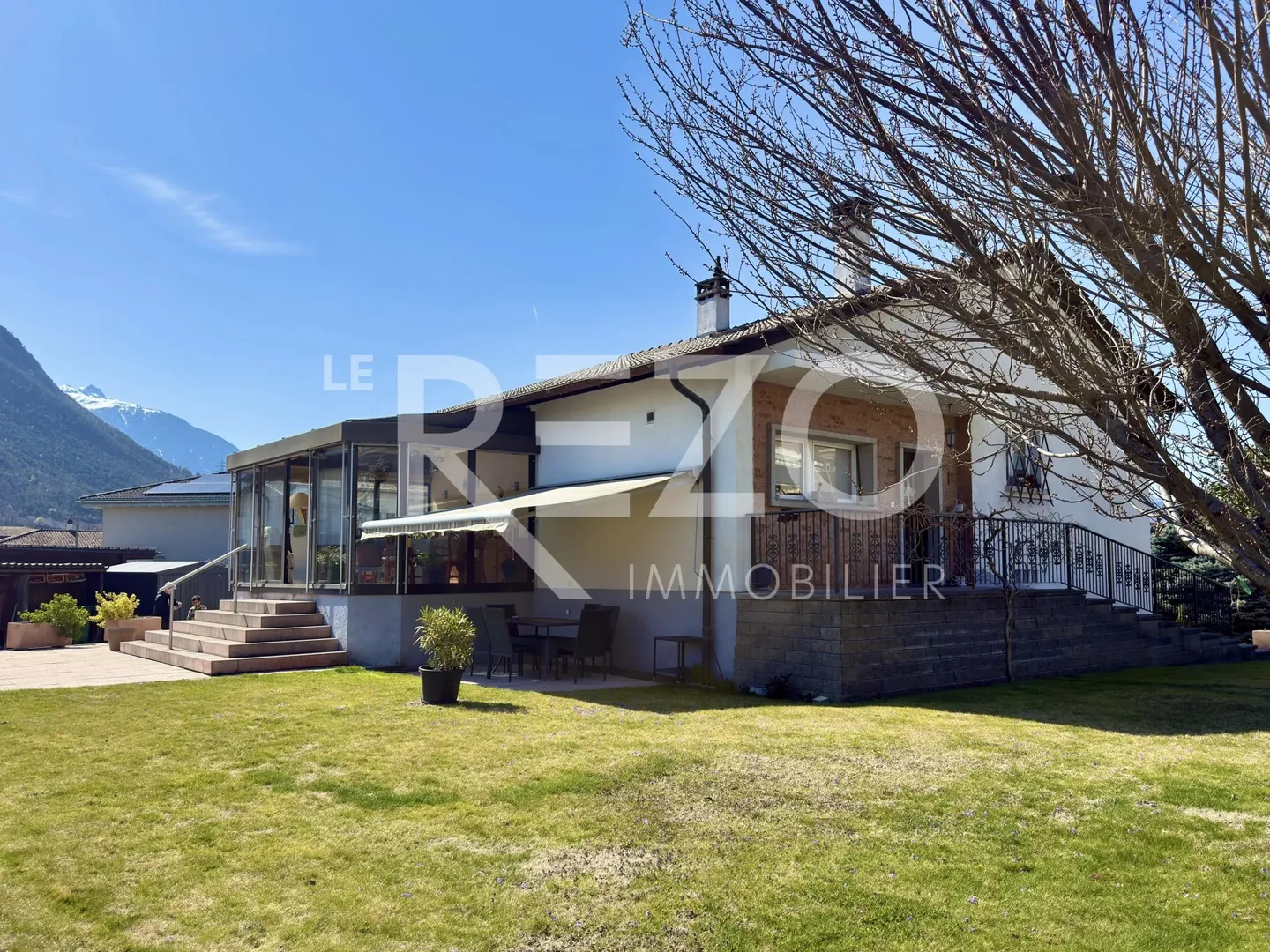 Family house on a beautiful plot of 1205m2 - Uvrier (1958), Sion. - Photo 5 of 13