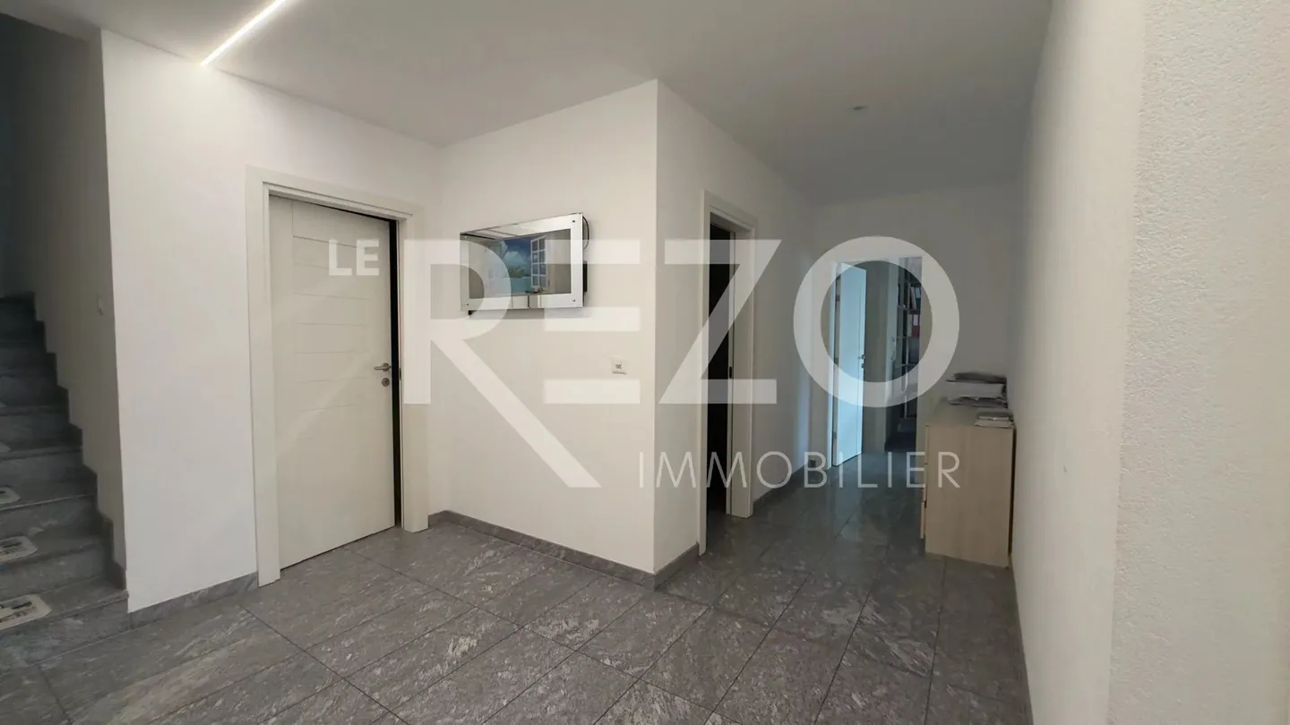 Exceptional Villa in Chalais with Yield Potential - Photo 7 of 13