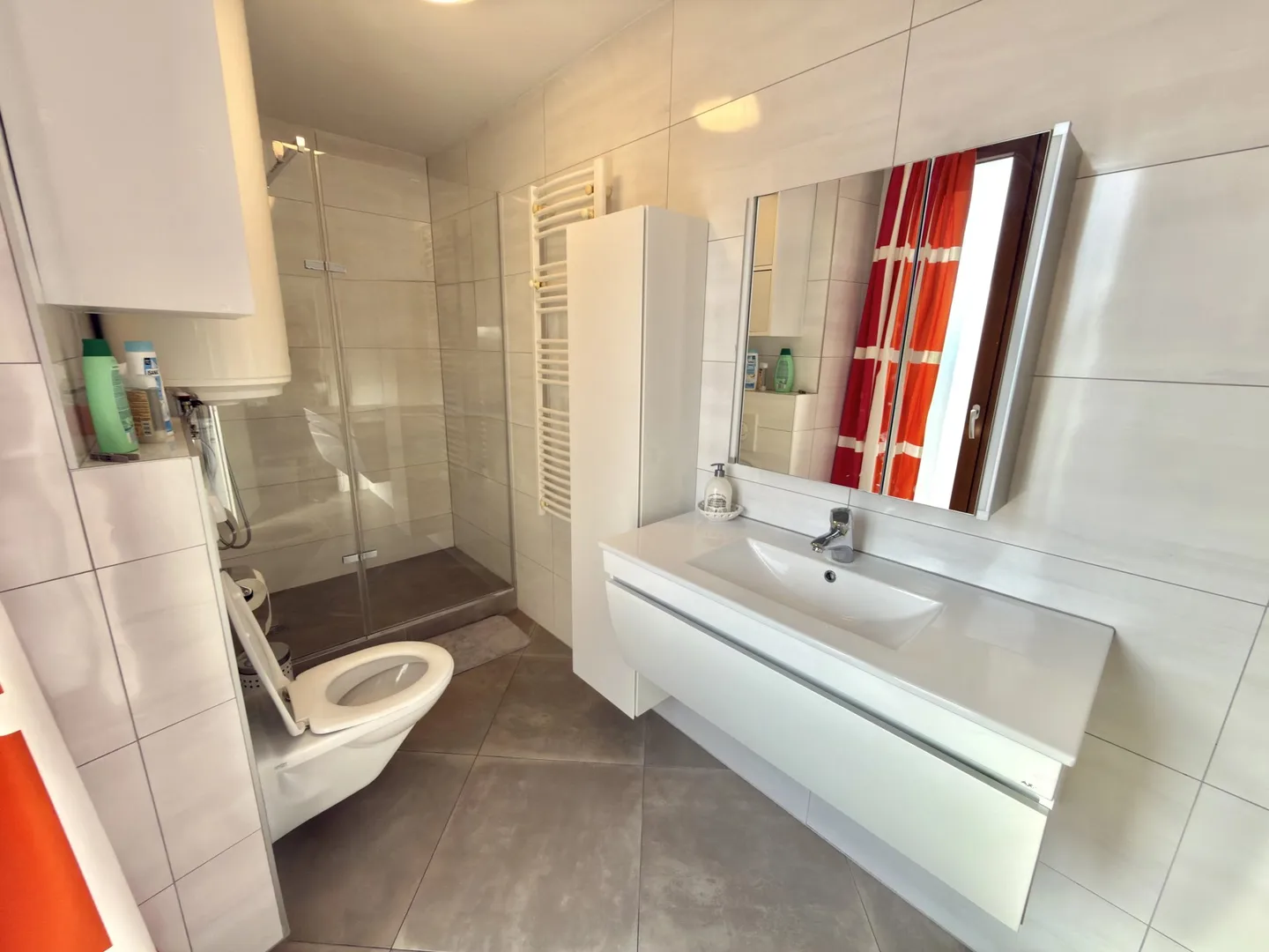 Appartement 2.5p meublé avec terrasse et balcon - Bramois, Sion. - Photo 12 of 13