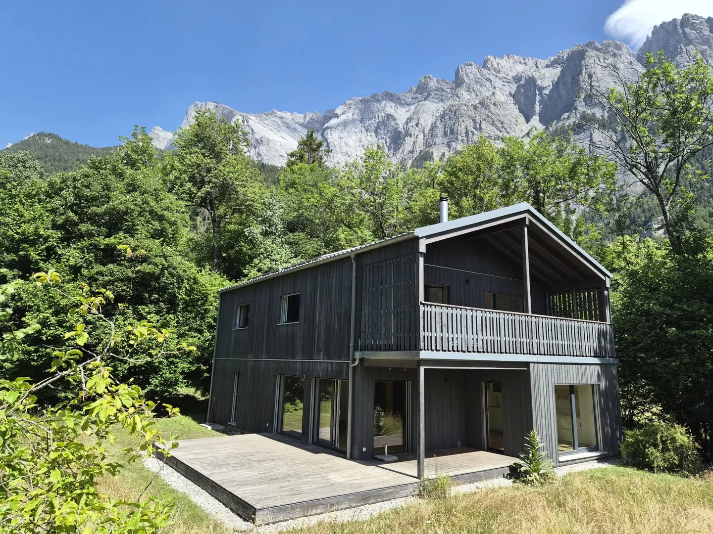 Villa ecologica eccezionale 6.5 stanze – calma assoluta nel cuore della natura a Vérines - Foto 2 di 13