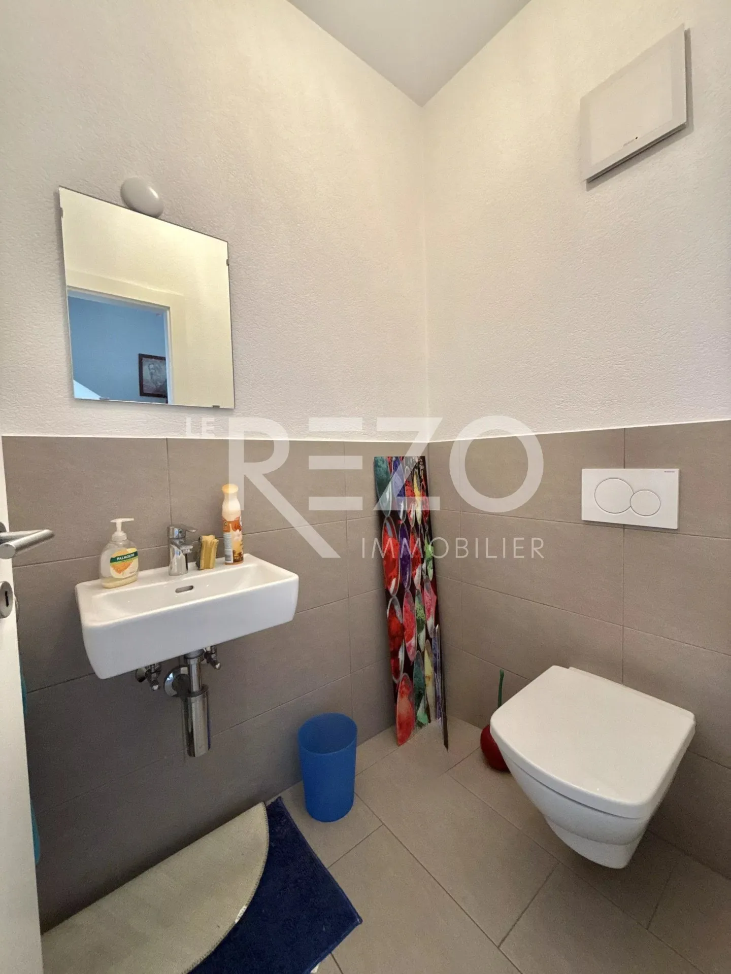 Duplex spacieux avec terrasse - Photo 7 sur 13