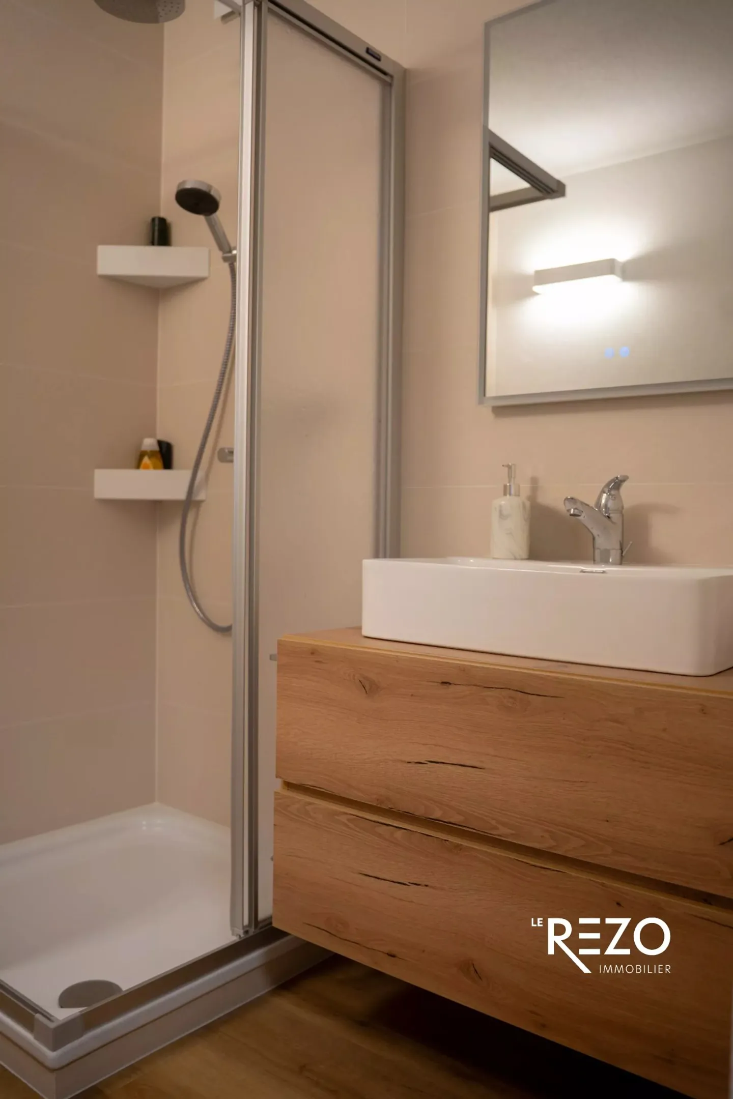 Superbo attico di 4,5 locali con vista panoramica. Veyras, Noble-Contrée, VS. - Foto 10 di 13
