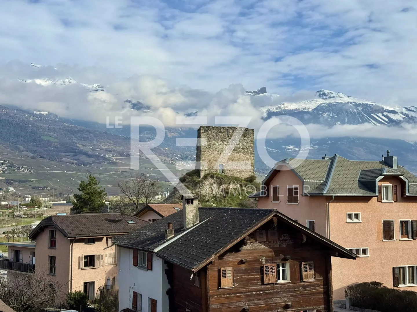 2.5-room apartment in the center of Chalais (3966). - Photo 1 of 11
