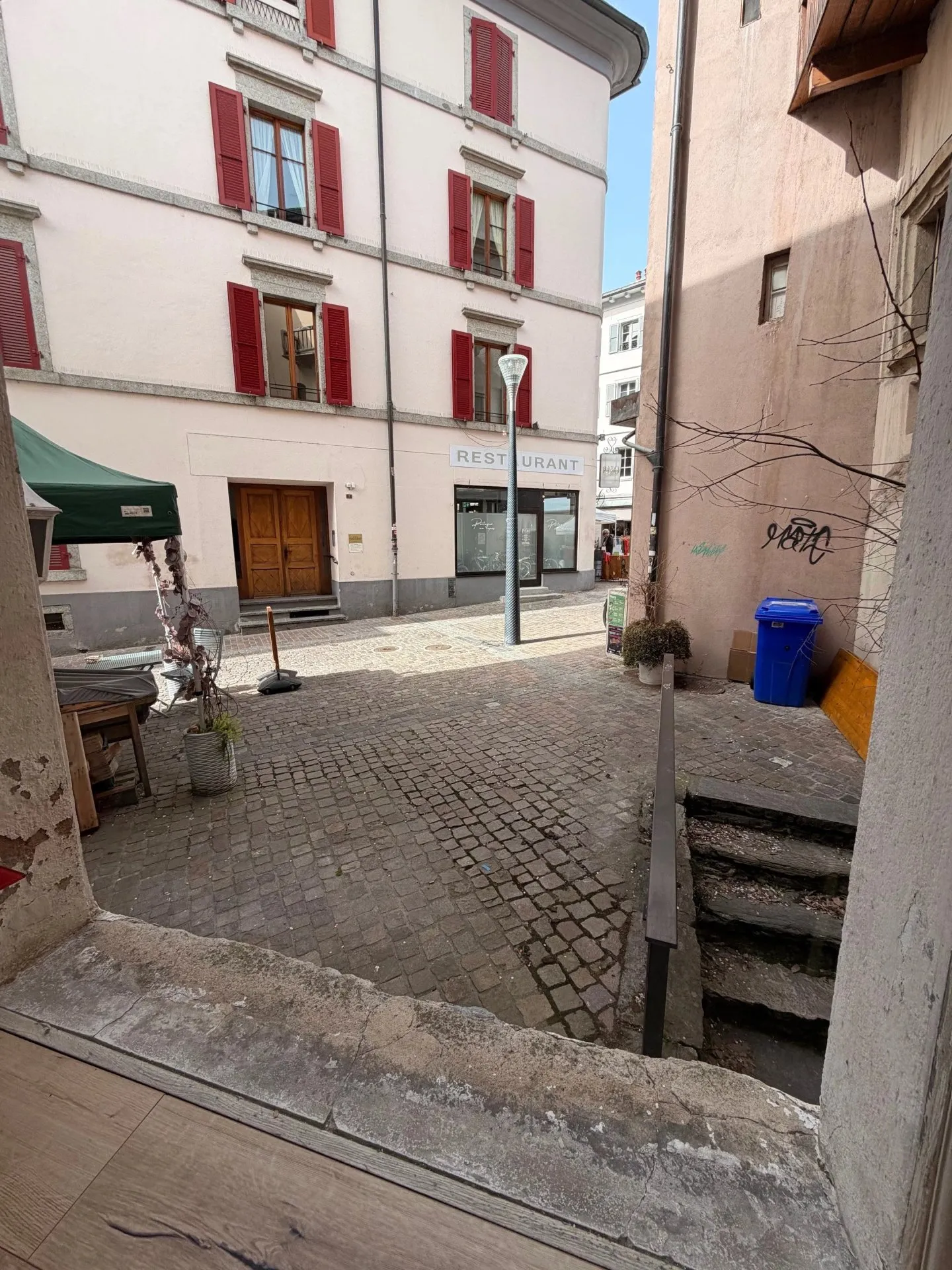 Local commercial à louer au coeur de la vielle ville de Sion - Foto 5 di 5