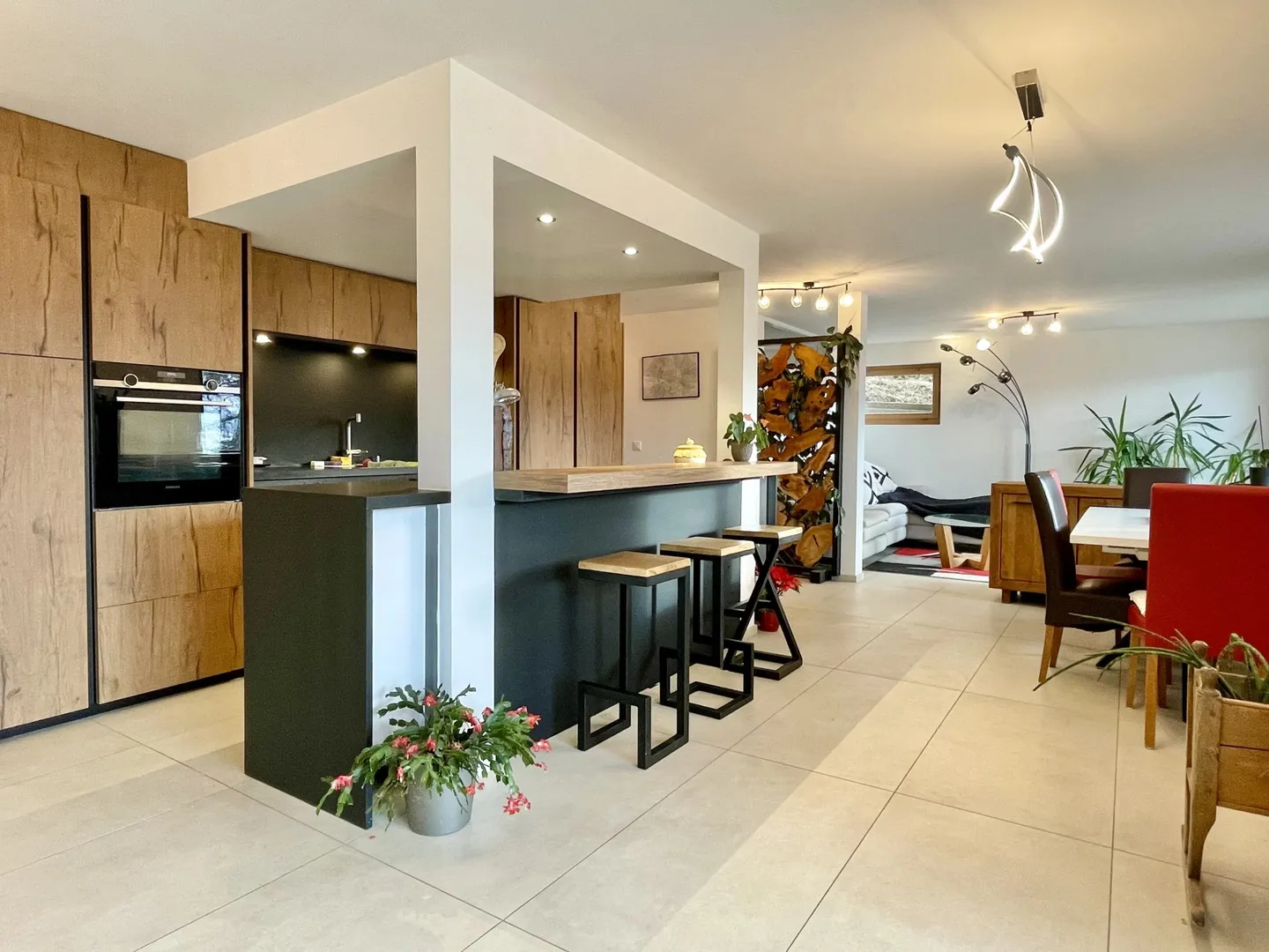 Beautiful chalet with two apartments - Photo 11 of 12