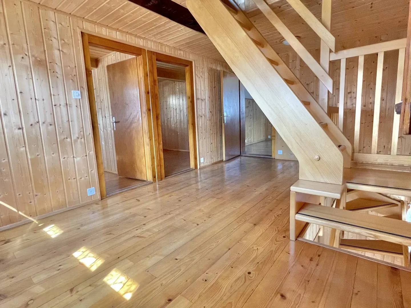 Charmantes Dorfhaus - Foto 1 von 9