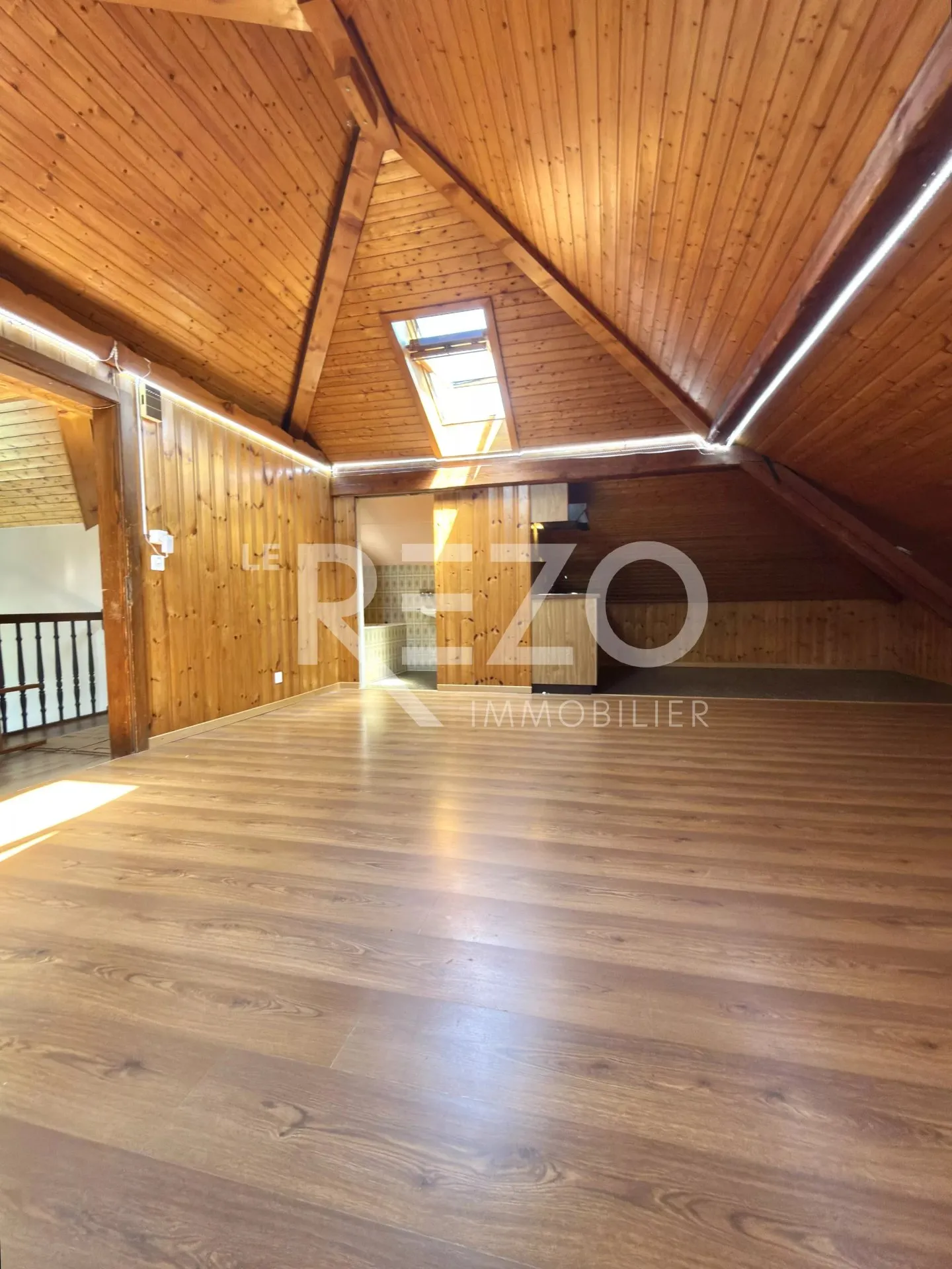 Spacieuse maison familale avec jardin arboré - 3977 Granges, Sierre. - Foto 13 di 13