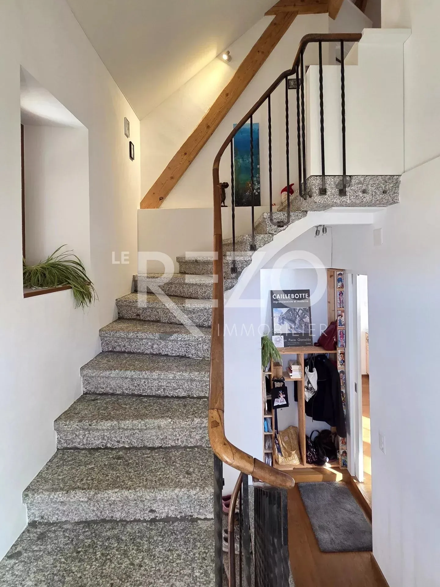 Maison de 2 appartements de standing - Entièrement rénovée - Sierre - Foto 10 von 13