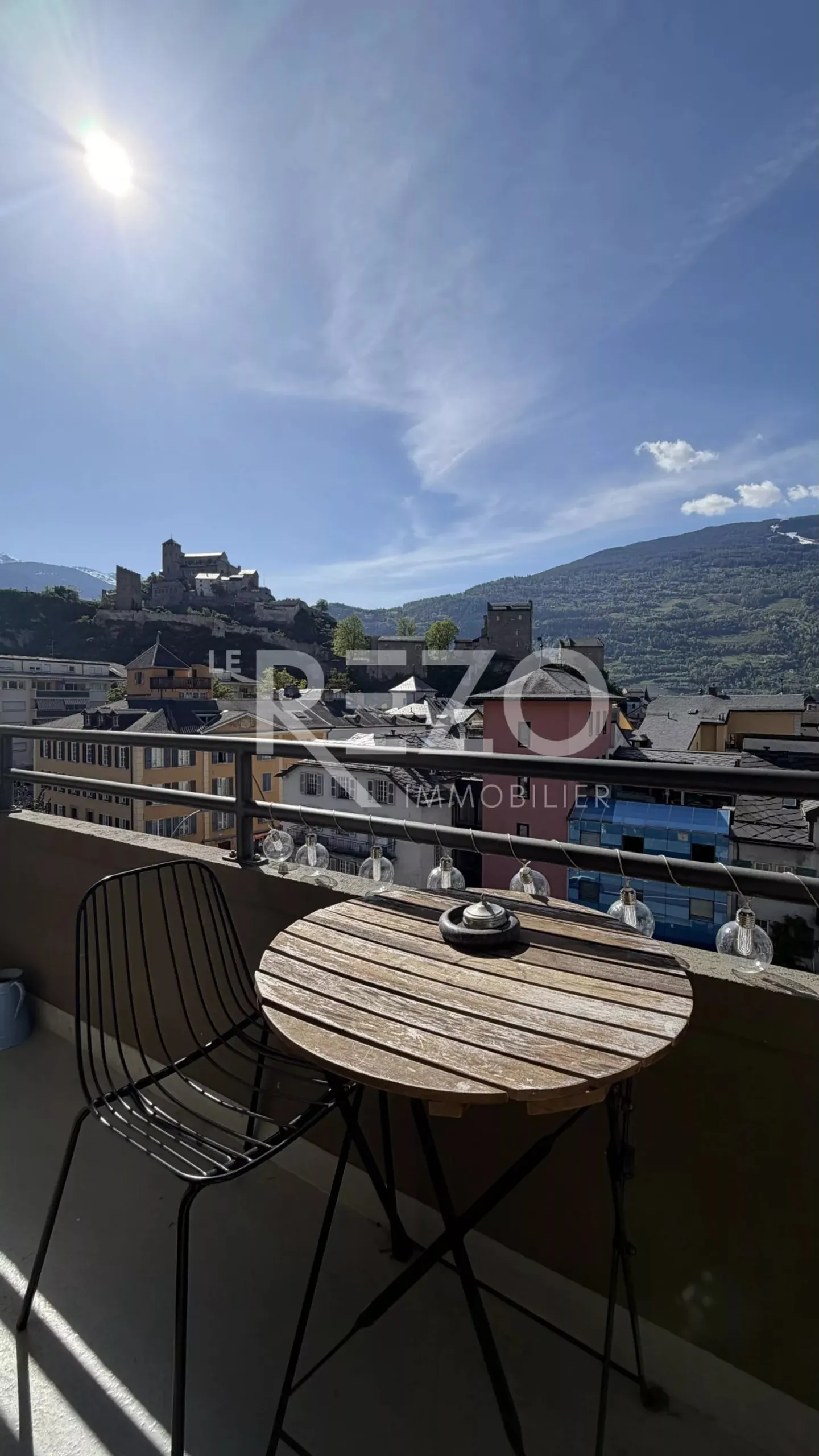 App. de 3,5 pces avec une une magnifique vue ! - Foto 1 von 12