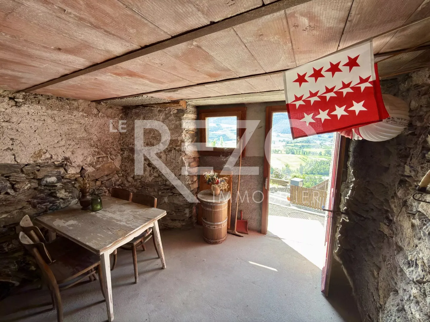 Maison de village 2,5 pièces avec dépendances de 30m2. Ollon, VS. - Foto 11 von 13