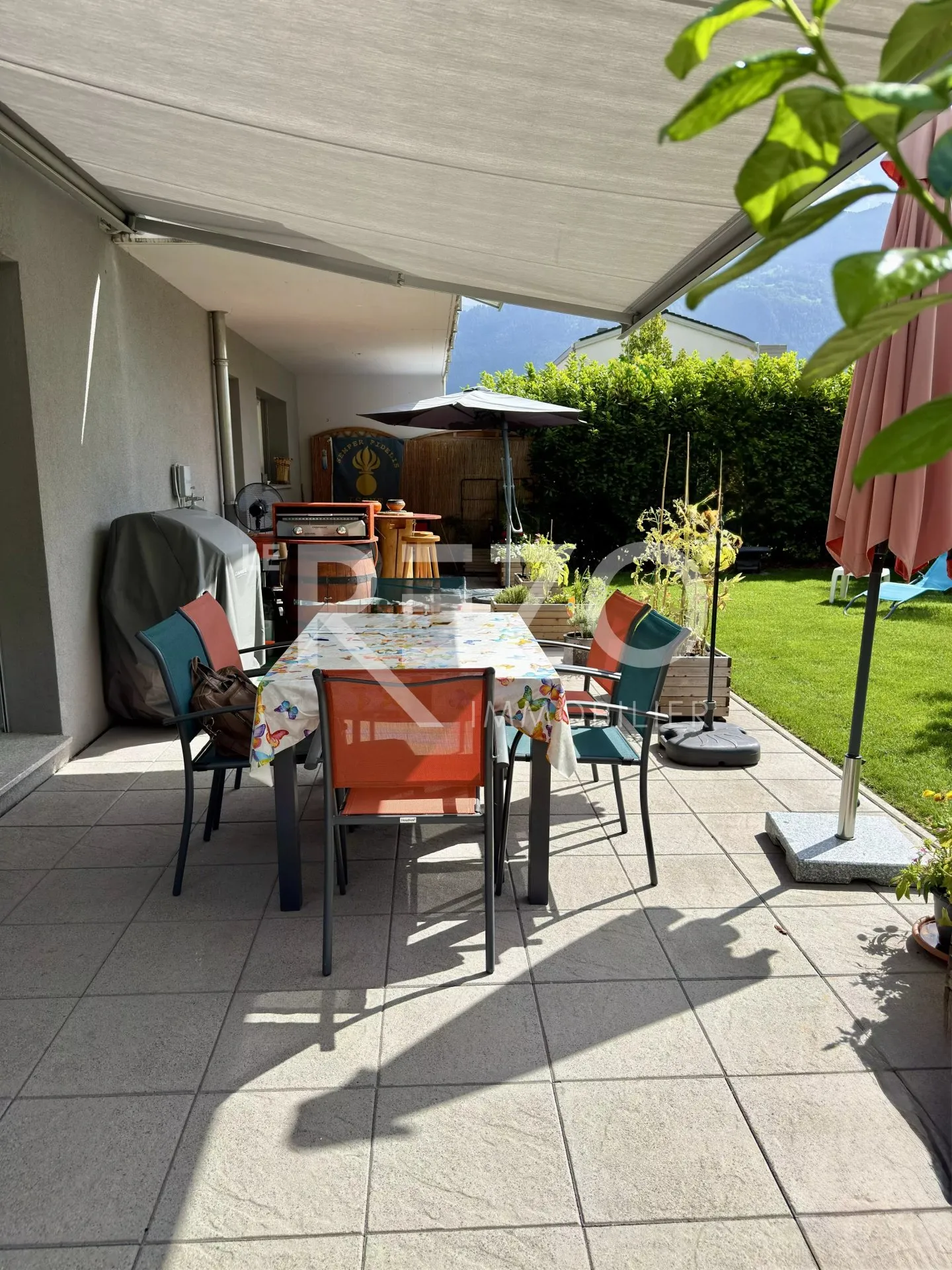Appartamento confortevole di 3,5 locali con giardino. Vétroz, VS. - Foto 3 di 13