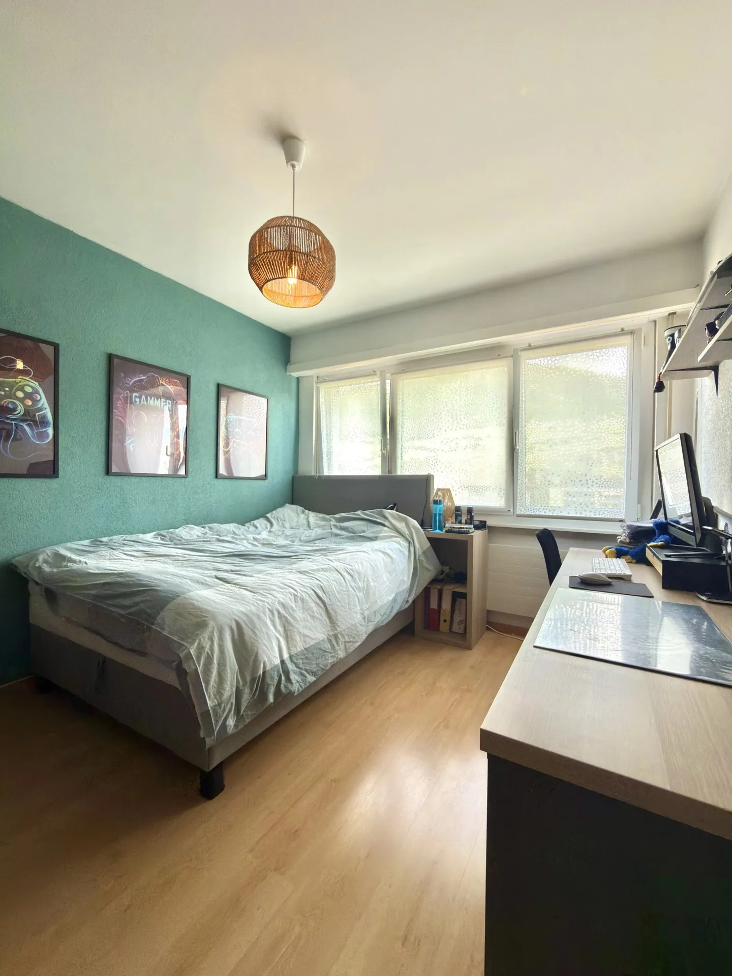 Helle 4,5-Zimmer-Wohnung mit großem nach Süden ausgerichteten Balkon - Grône. - Foto 10 von 13