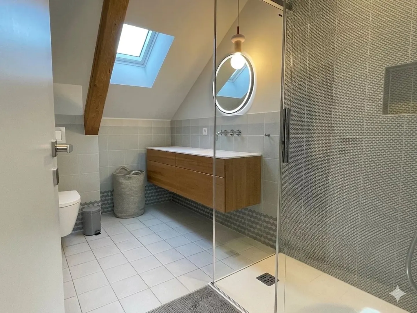 Wunderschöne 5,5-Zimmer-Duplex im Stadtzentrum - Foto 3 von 9
