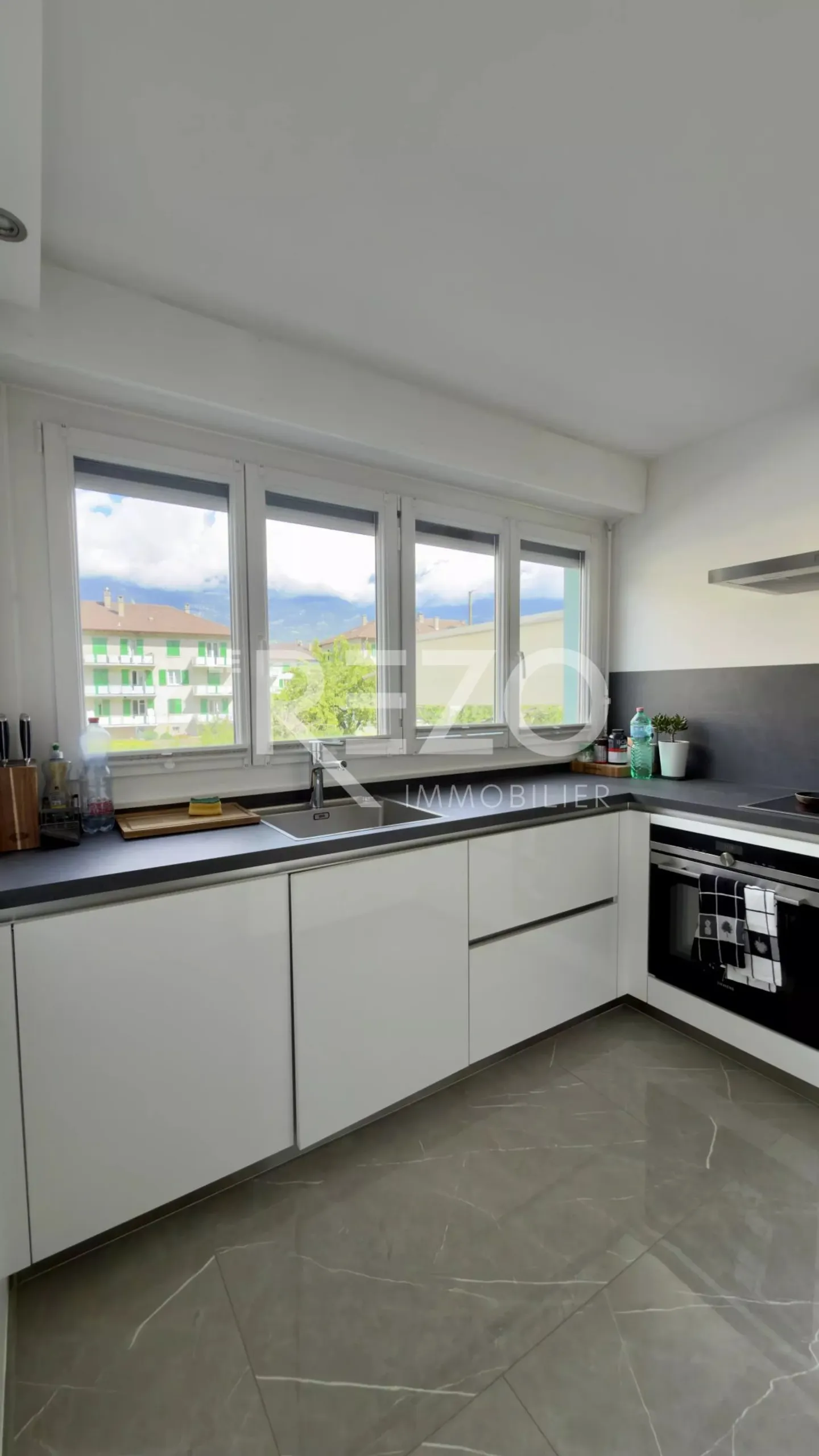 4,5-Zimmer-Wohnung mit großer Terrasse. Chippis. - Foto 6 von 13