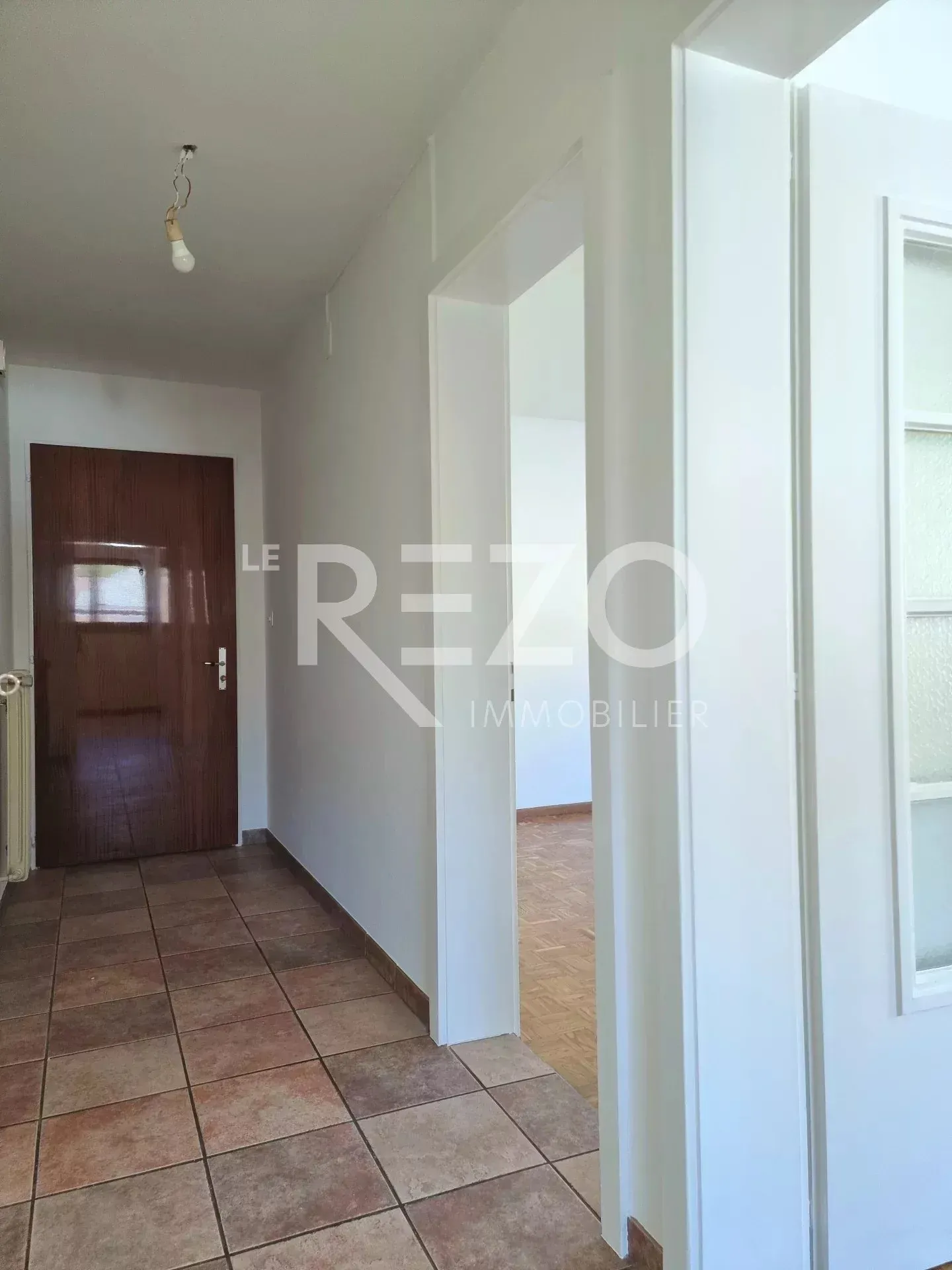 Real Estate Investment - 2.5 Rooms in Sierre - Photo 9 of 11