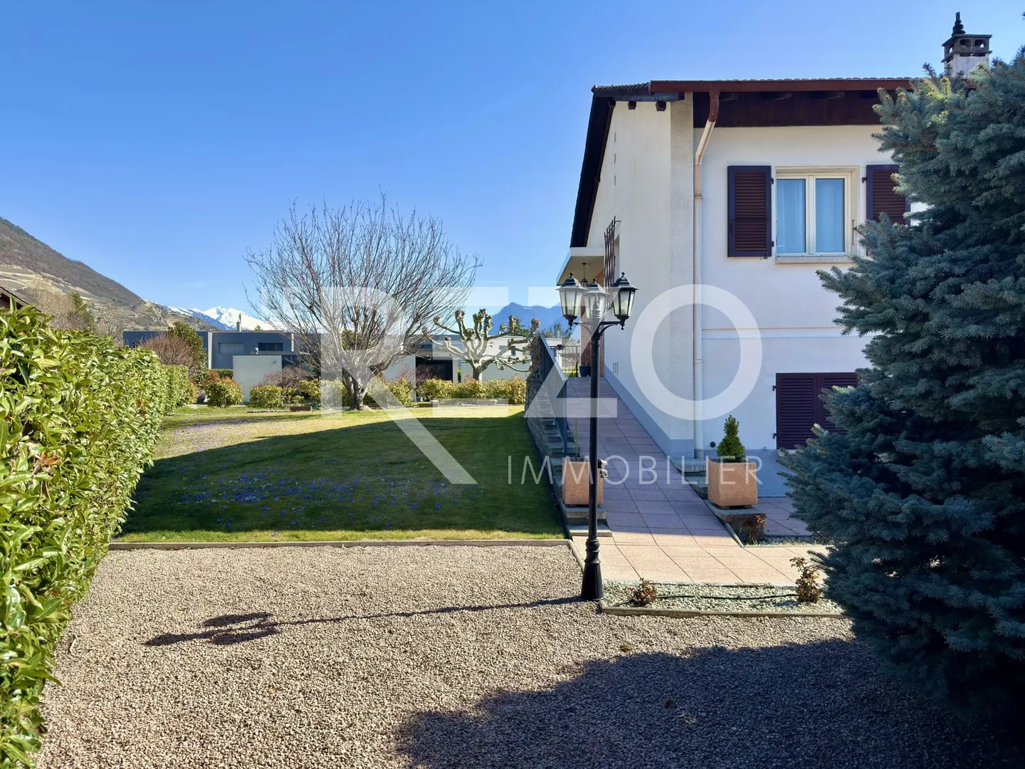 Family house on a beautiful plot of 1205m2 - Uvrier (1958), Sion. - Photo 4 of 13