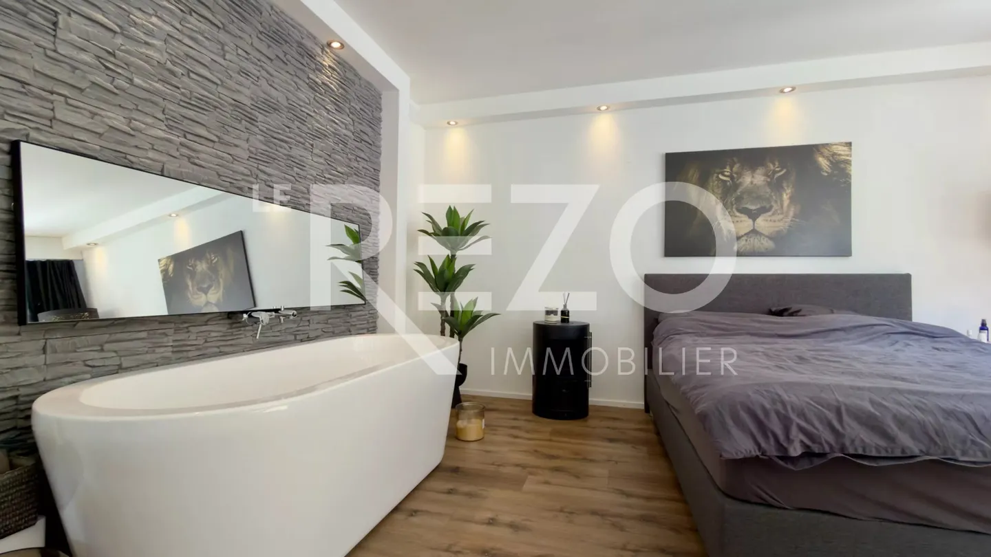 4,5-Zimmer-Wohnung mit großer Terrasse. Chippis. - Foto 10 von 13