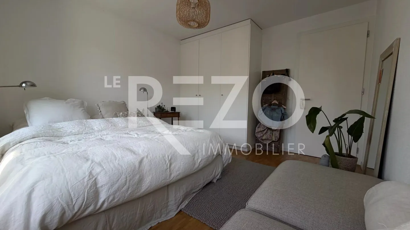 App. de 3,5 pces avec une une magnifique vue ! - Foto 6 von 12