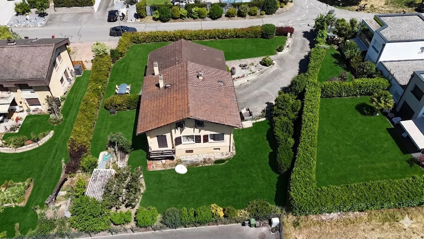 Belle Villa à Conthey - Photo 1 sur 10