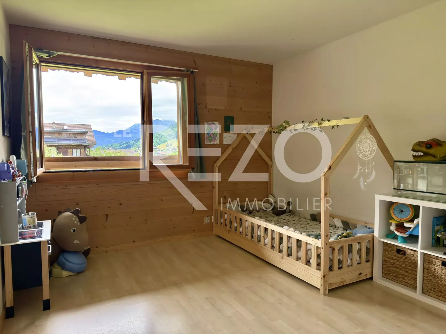4,5-Zimmer-Wohnung mit grossem Balkon und Panoramablick. Troistorrents, VS - Foto 10 von 13