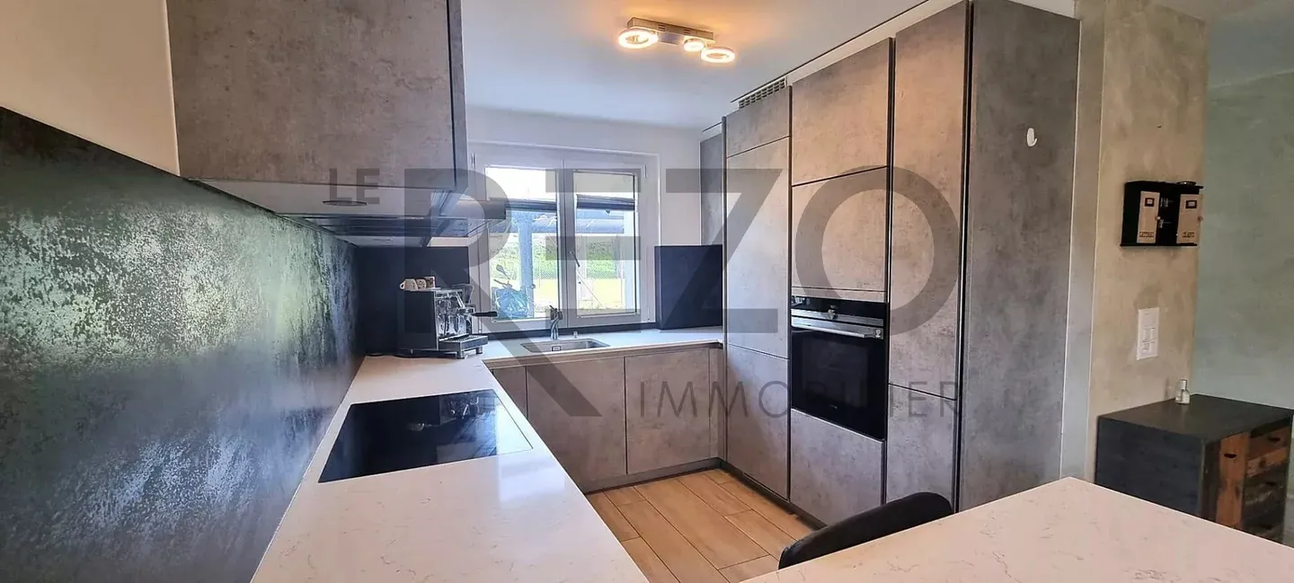 Villa Familiale 5.5 pces à Vendre - 1958 Saint-Léonard - Photo 4 sur 11