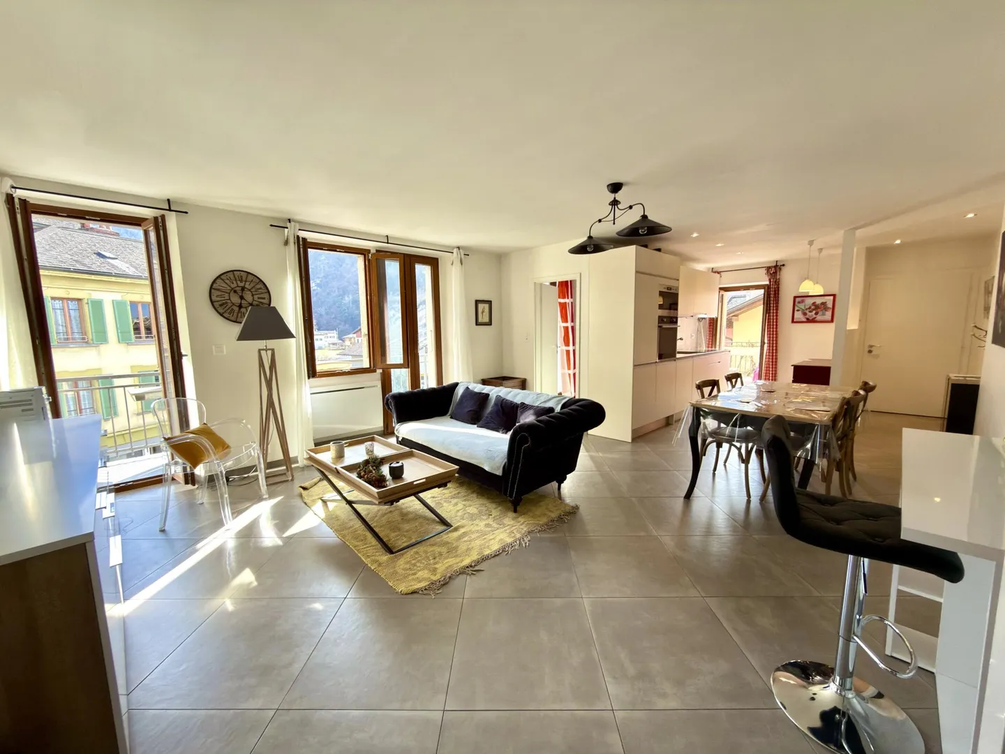 Appartement 2.5p meublé avec terrasse et balcon - Bramois, Sion. - Photo 1 of 13