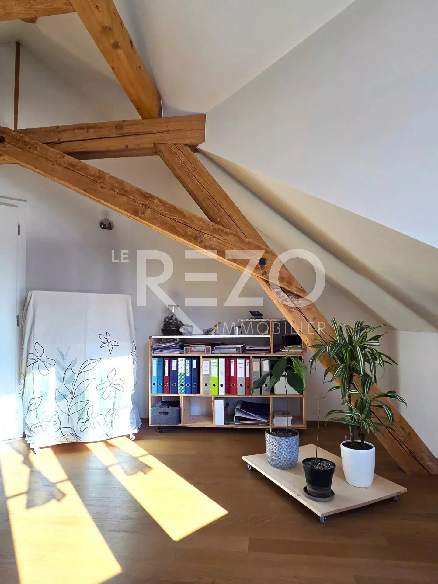 Maison de 2 appartements de standing - Entièrement rénovée - Sierre - Foto 13 von 13