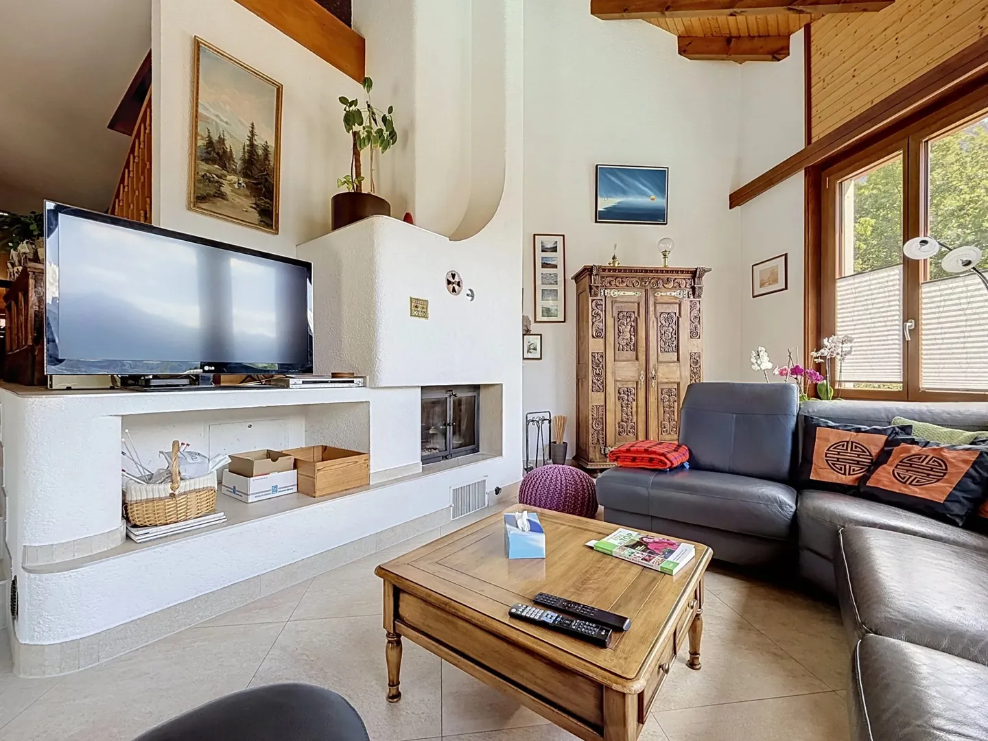 Charming family villa with covered terrace and exceptional view in Chamoson - Photo 6 of 13