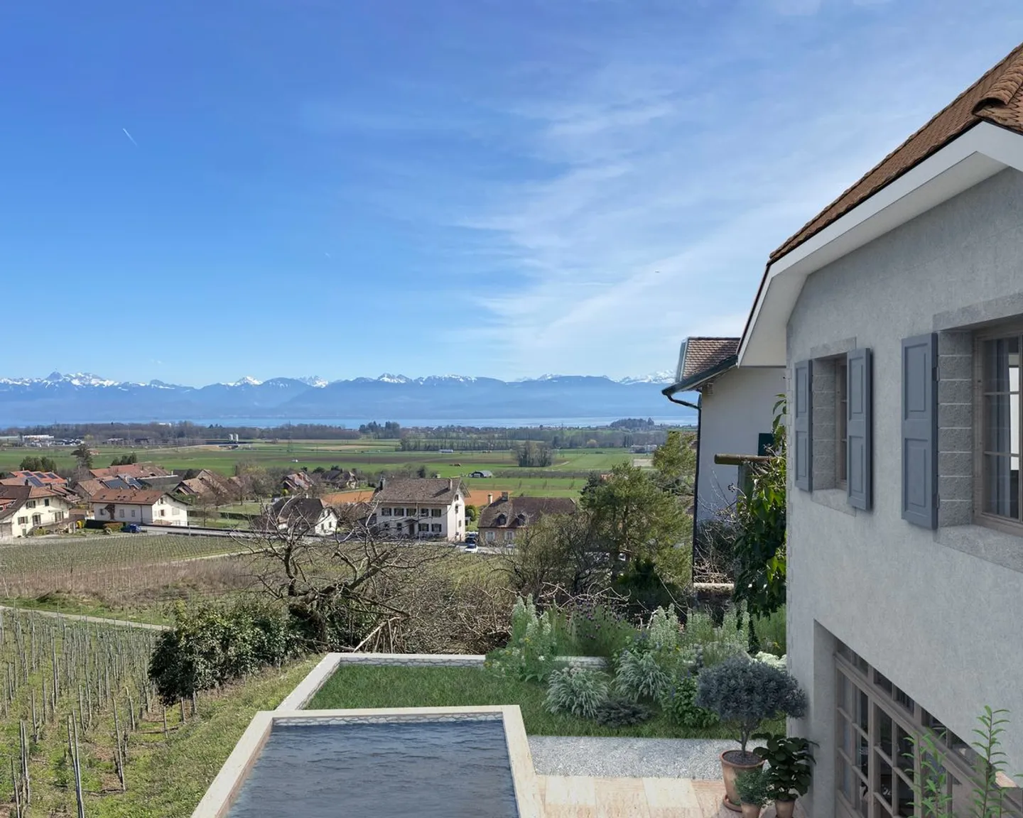 Minergie-Villa mit Aussicht und Weinberg - Foto 4 von 9