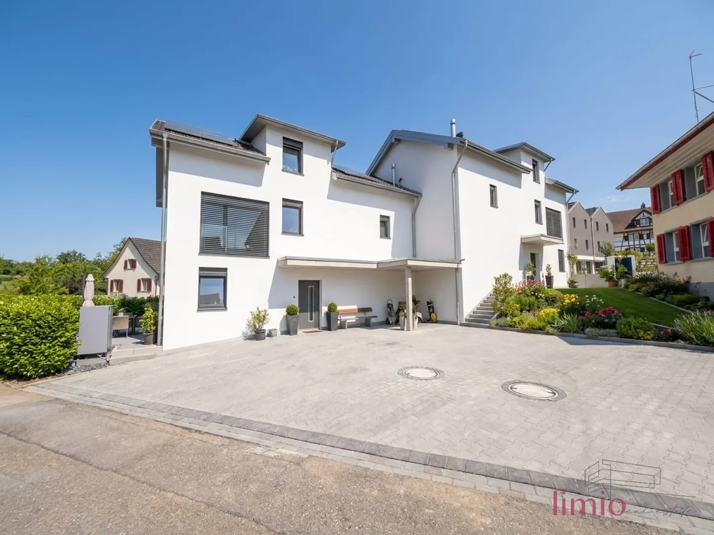 Modernes Doppelhaus mit Smart-Features - Foto 6 von 10