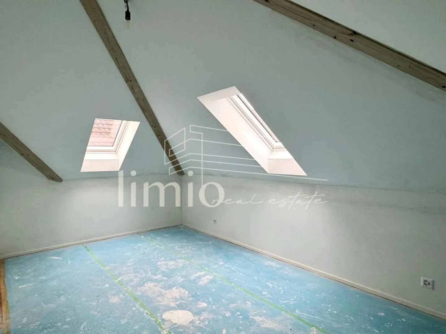 Moderne Familiehaus mit Balkon - Foto 6 von 10