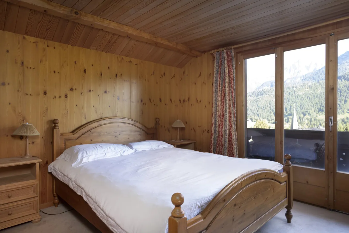 Un chalet familial comprenant deux appartements, nécessitant des rénovations, au cœur de Château-d'Oex - Photo 11 sur 12
