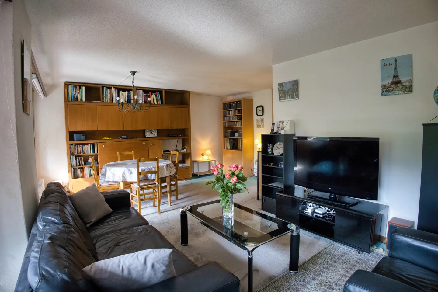 Appartamento soleggiato di 4,5 locali vicino ai servizi locali - Foto 3 di 13