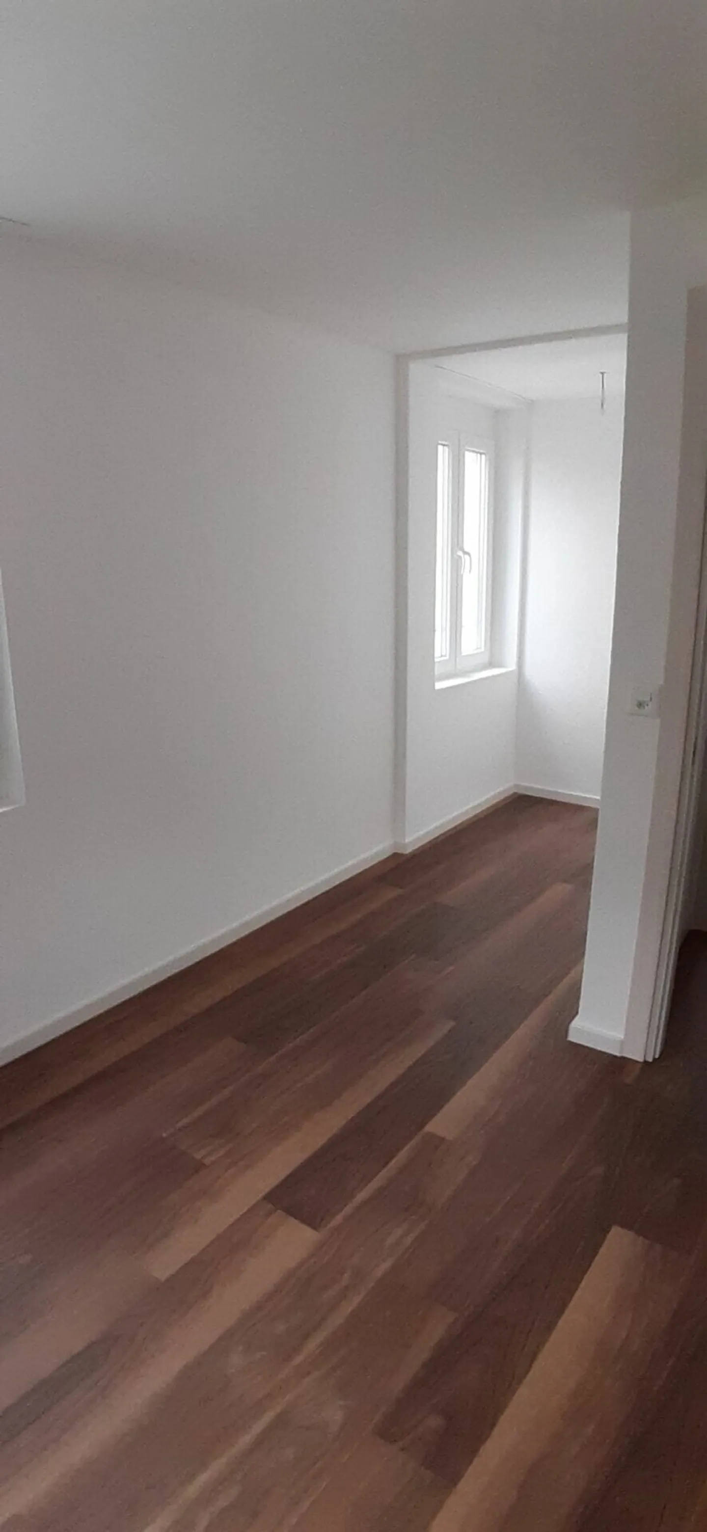 Freshly renovated 3.5-room apartment for rent in Wittenbach - Photo 1 of 6