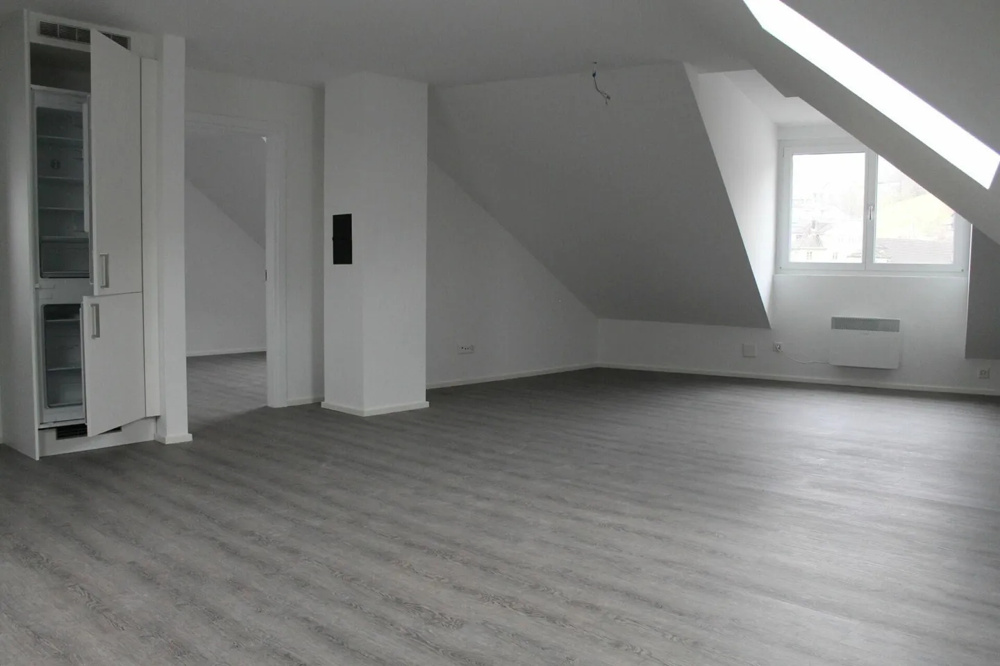 2.5-room attic apartment, renovated 2022, for rent in Herisau - Photo 6 of 8